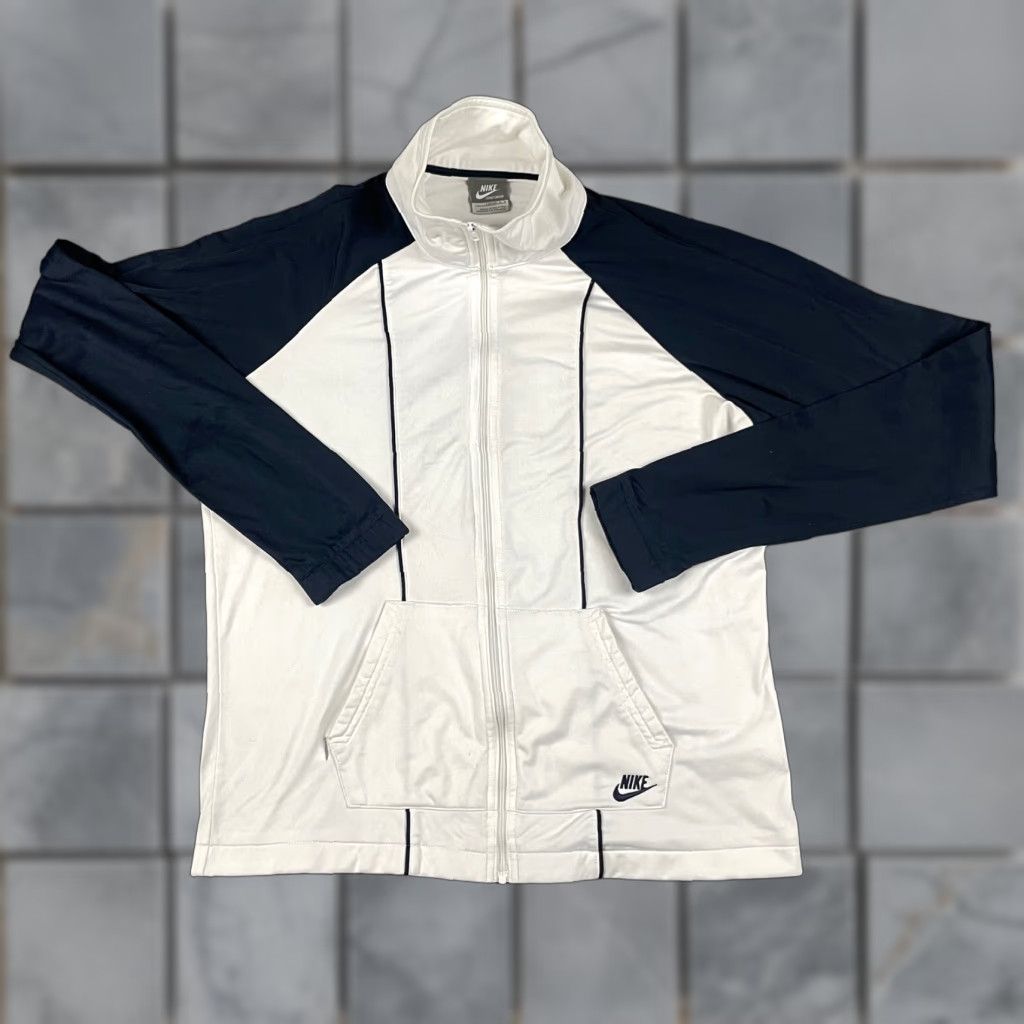 Nike VINTAGE Nike Jacket Women's L White Blue Activewear Track Jacket Zip Men? Size L / US 10 / IT 46 - 1 Thumbnail