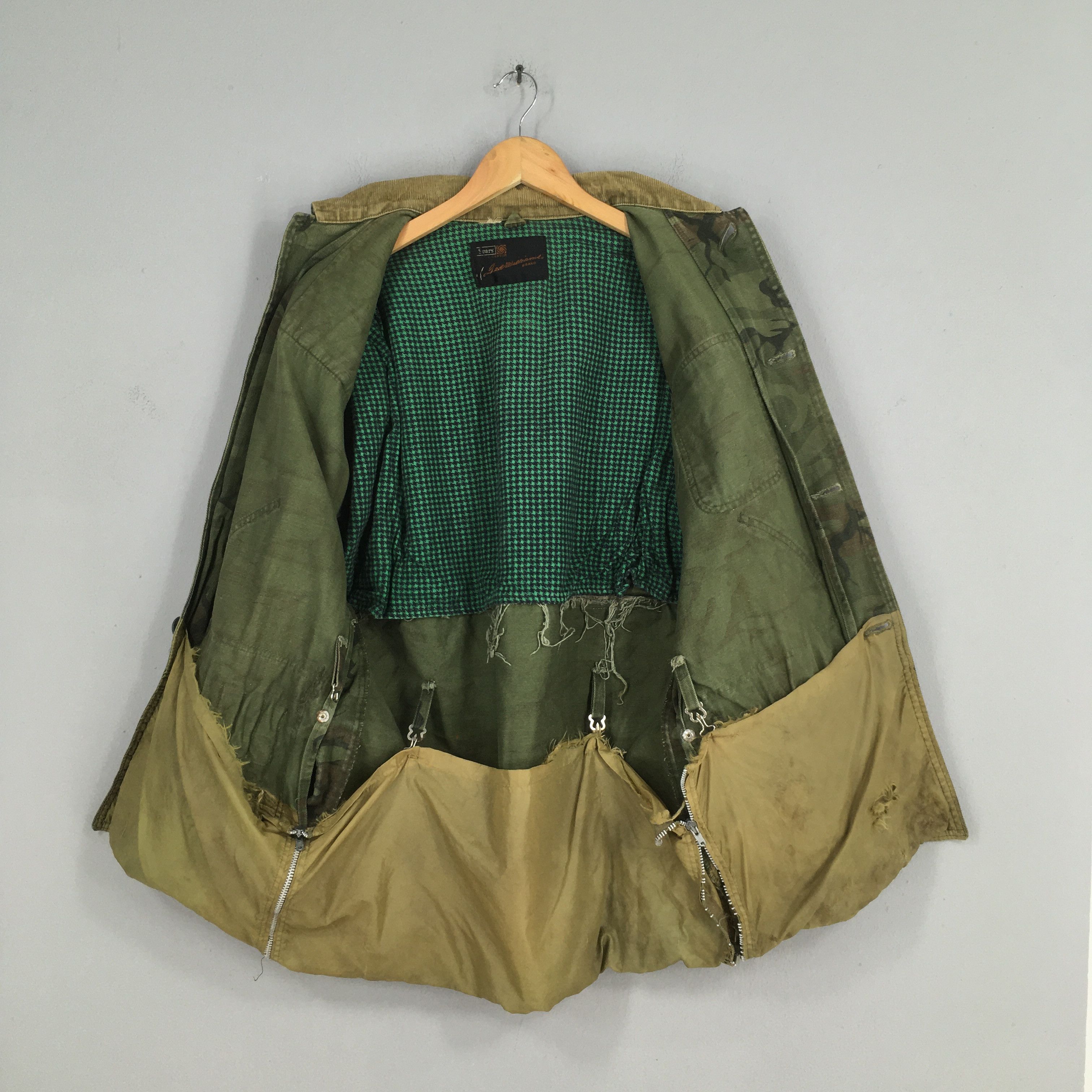 Sears Vintage 70's Sears Roebuck Hunting Camo Chore Jacket L Size US L / EU 52-54 / 3 - 6 Thumbnail