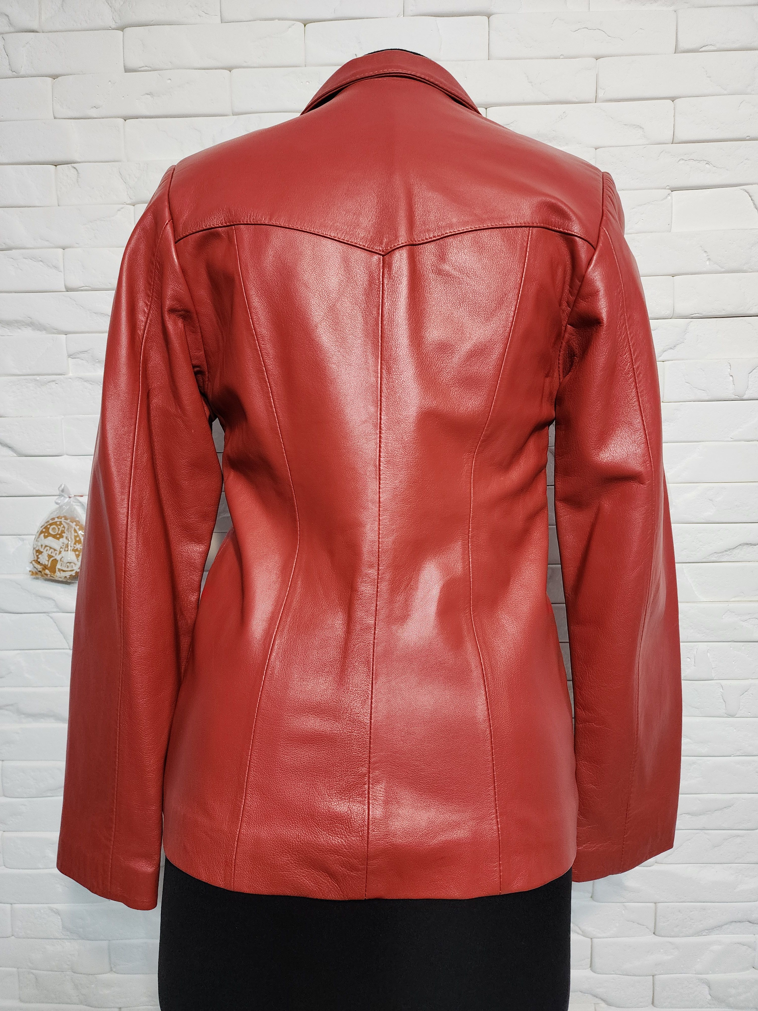 Genuine Leather Red Genuine Leather Women's Jacket: Button Front, Size M / US 6-8 / IT 42-44 - 4 Thumbnail