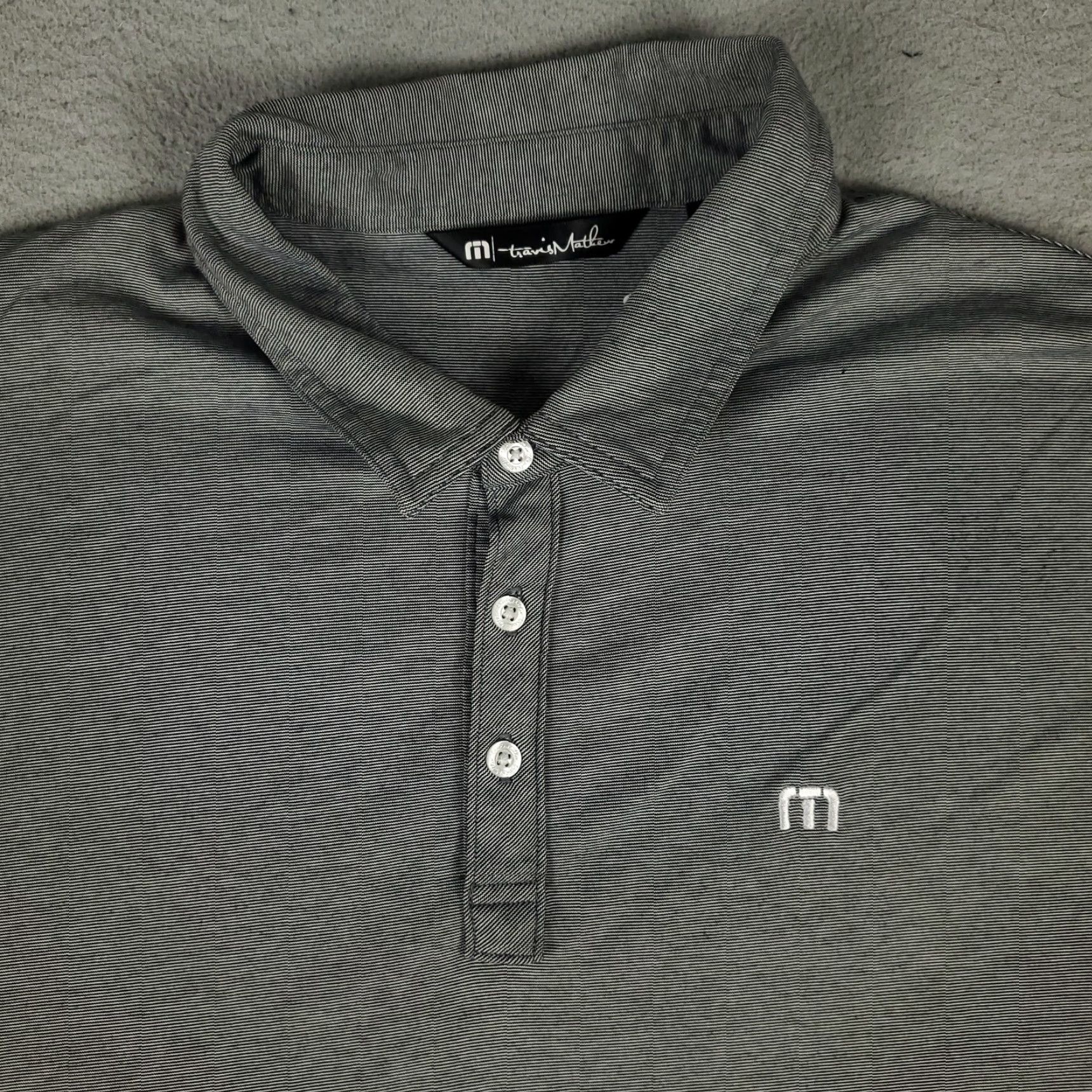 TravisMathew Travis Mathew Polo Shirt Mens XL Microstripe Golf Performance Casual Peru Made Size US XL / EU 56 / 4 - 2 Thumbnail