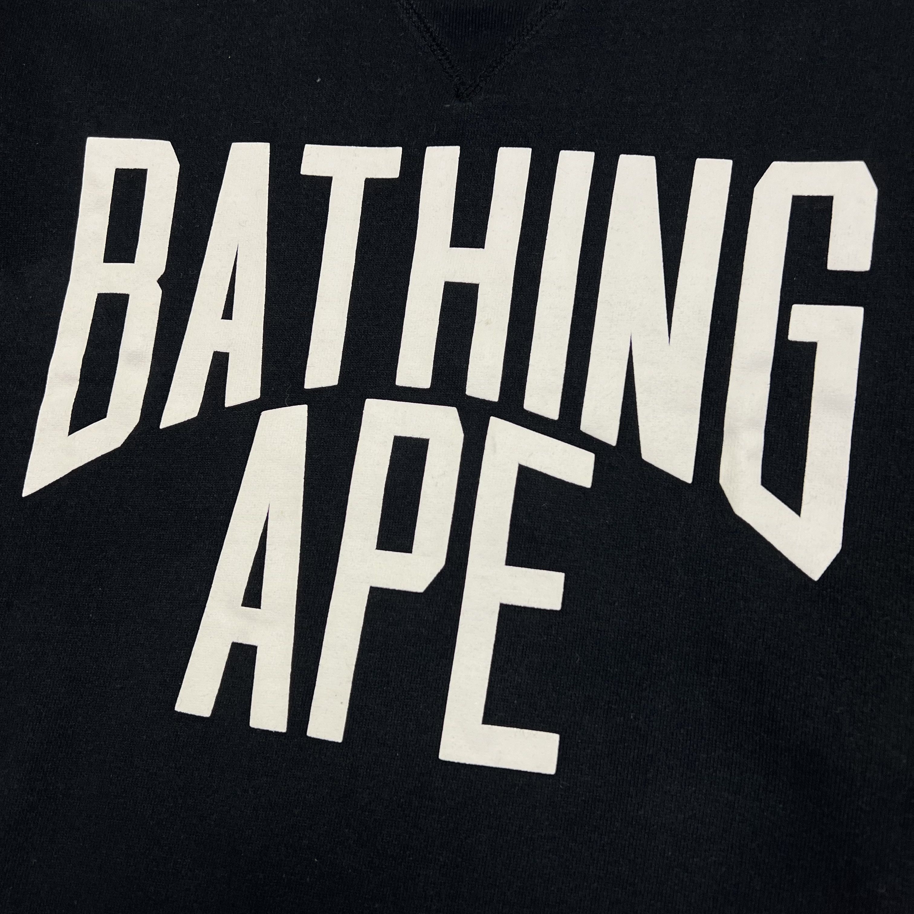 Bape A Bathing Ape Foam Print Logo Sweatshirt Size US M / EU 48-50 / 2 - 3 Thumbnail