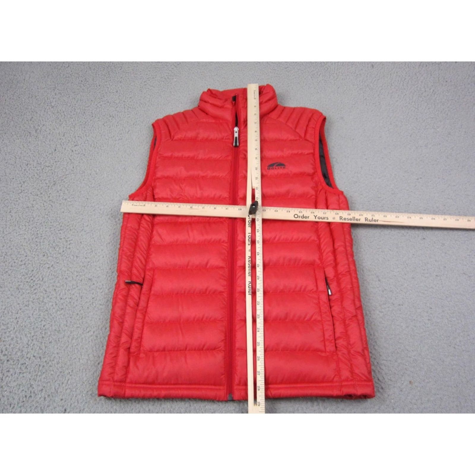 Vintage GoLite Vest Mens S Red Puffer Down Full Zip 800 Pertex Microlight Mid-Length Quilted Lightweight Rvrsbl Jacket/Coat Solid Pattern Outdoors Size US S / EU 44-46 / 1 - 7 Thumbnail