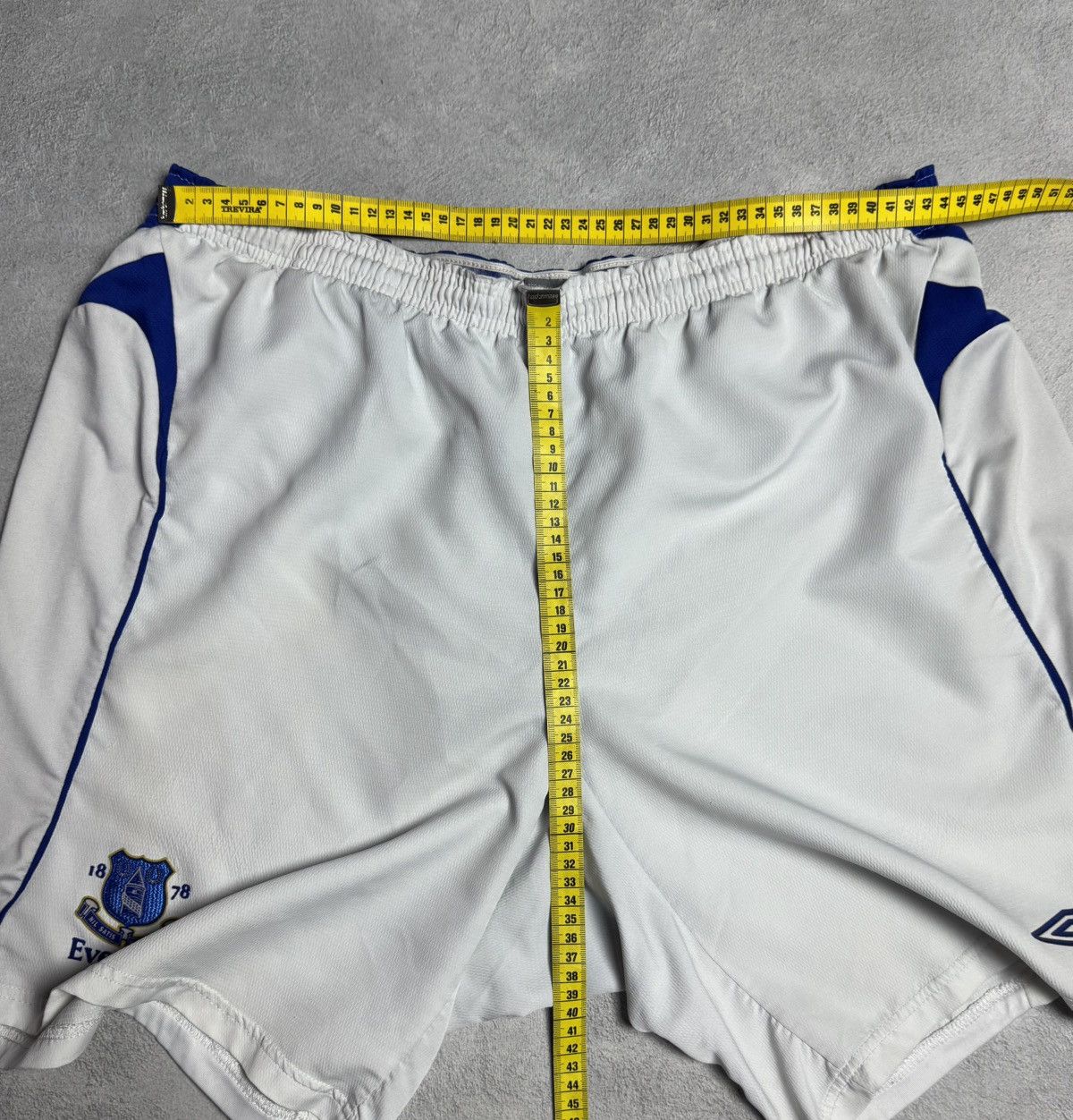 Umbro Everton Training Football Soccer Shorts Umbro Size US 38 / EU 54 - 15 Thumbnail