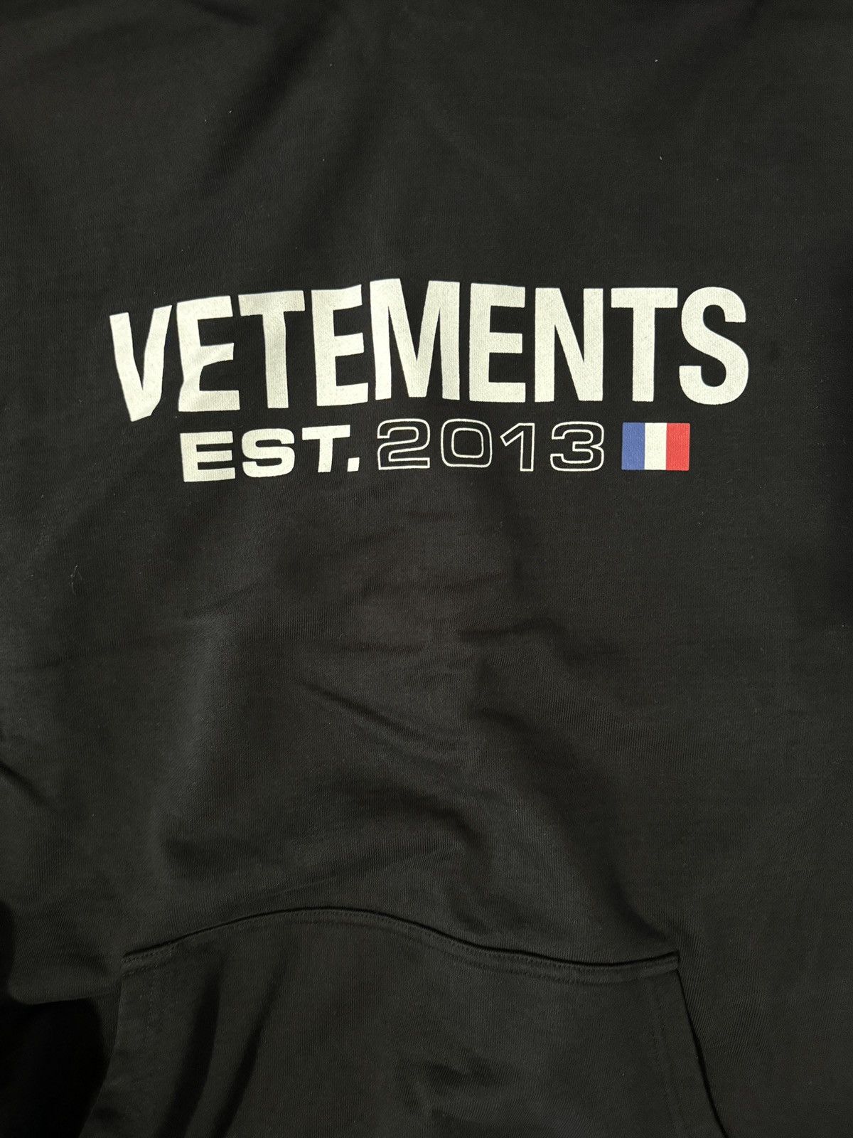 Vetements Vetements Flag Logo Hoodie (Black) Size US S / EU 44-46 / 1 - 2 Thumbnail