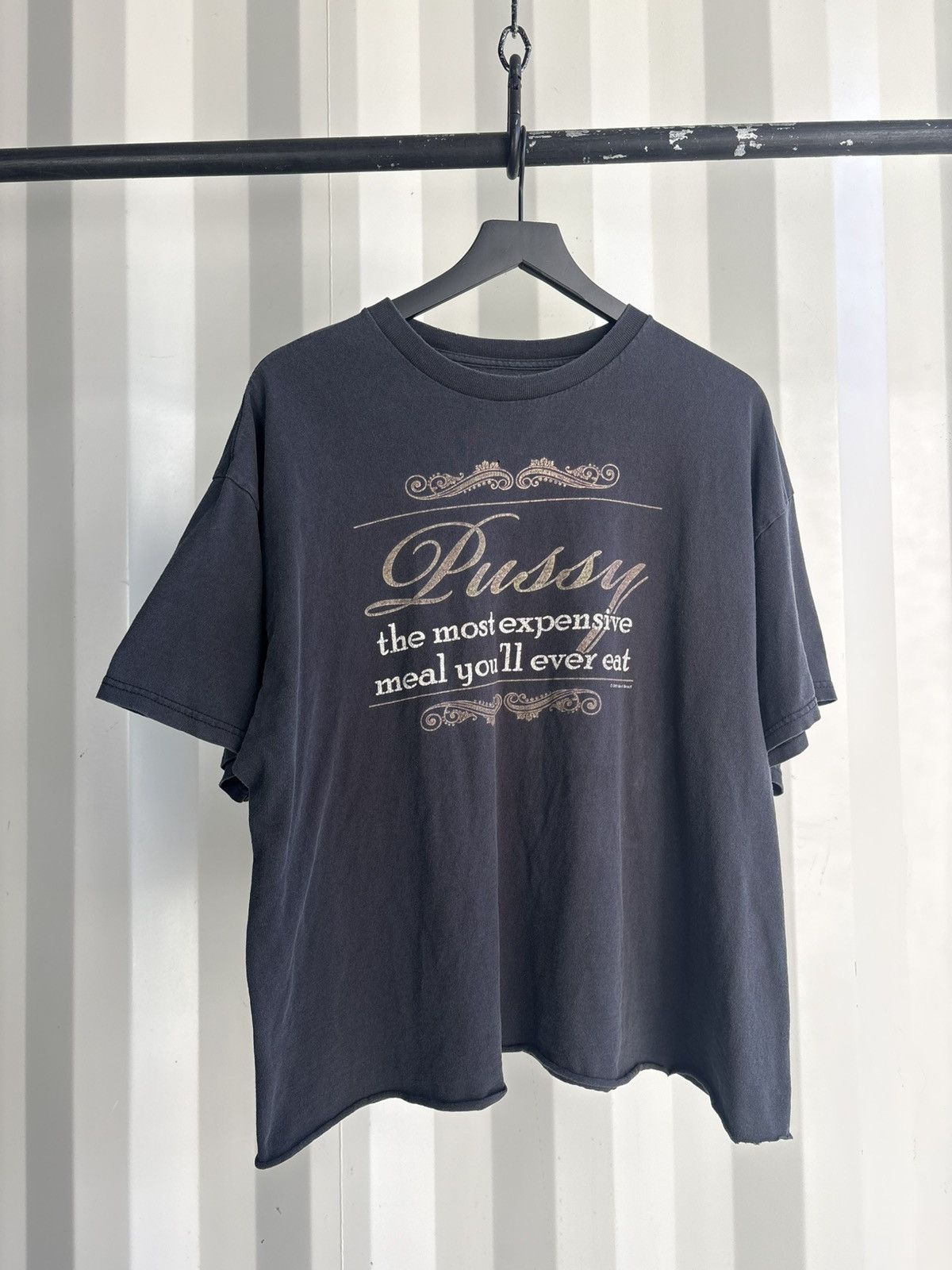 Vintage Vintage Pussy Expensive Faded Distressed Shirt GRUNGE Boxy Size US XL / EU 56 / 4 - 1 Thumbnail