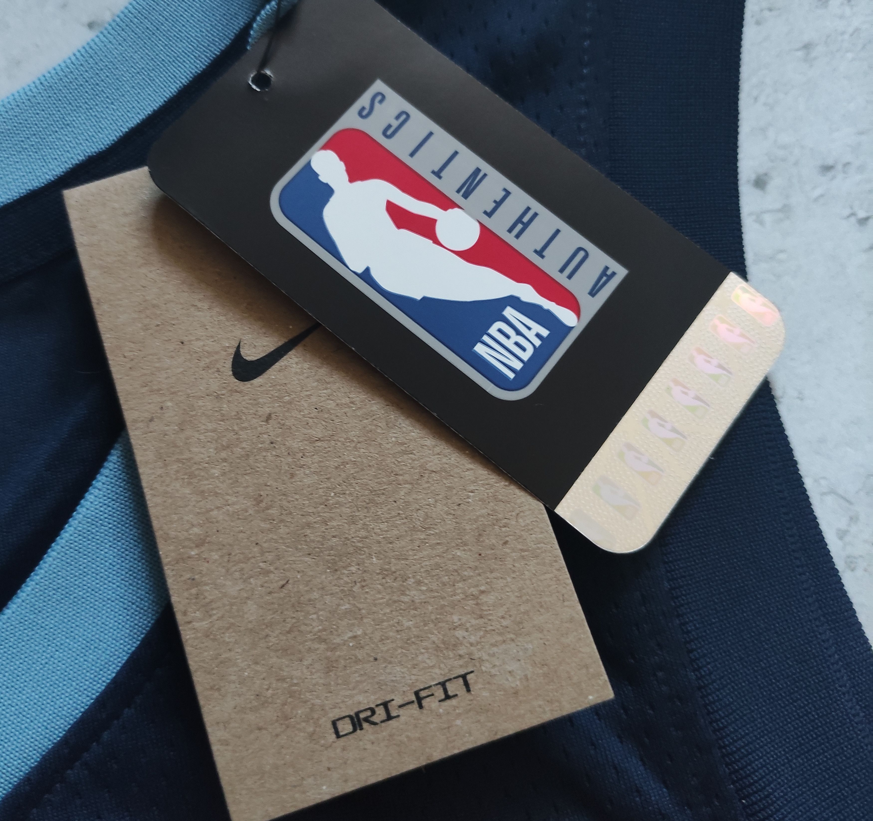 Nike NIKE SWINGMAN MEMPHIS GRIZZLIES ICON EDITION 2022 DN2010-419 Size US S / EU 44-46 / 1 - 3 Thumbnail