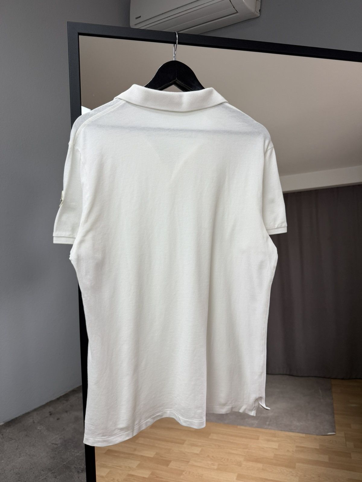 Moncler Moncler Polo T-Shirt Patch Logo Cotton White Size US L / EU 52-54 / 3 - 7 Thumbnail