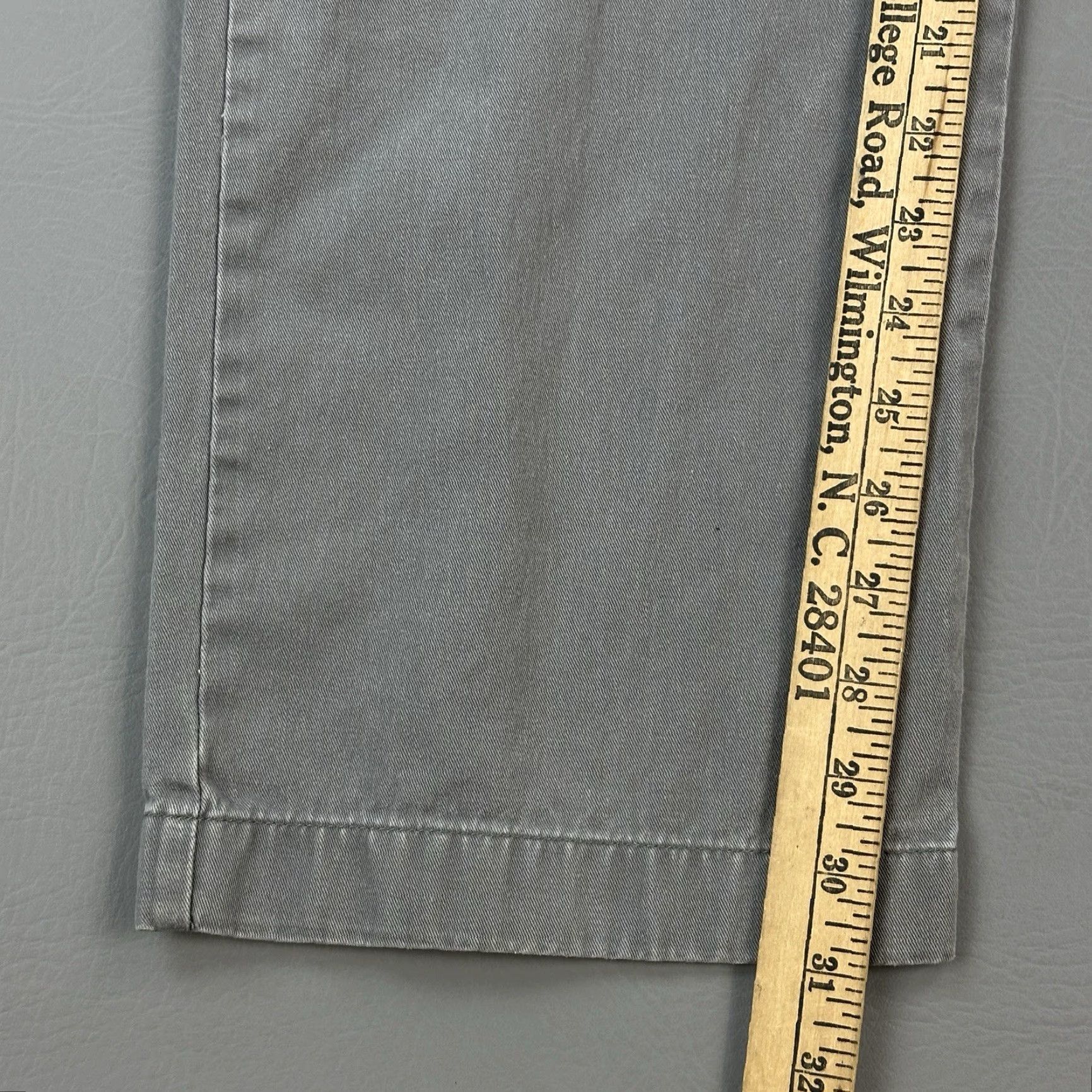 Vintage Southern Marsh Pants Mens 32x32 Gray Flat Front Chino Preppy Casual Stripeless Style Regular Fit Mens Pants Size US 32 / EU 48 - 3 Thumbnail