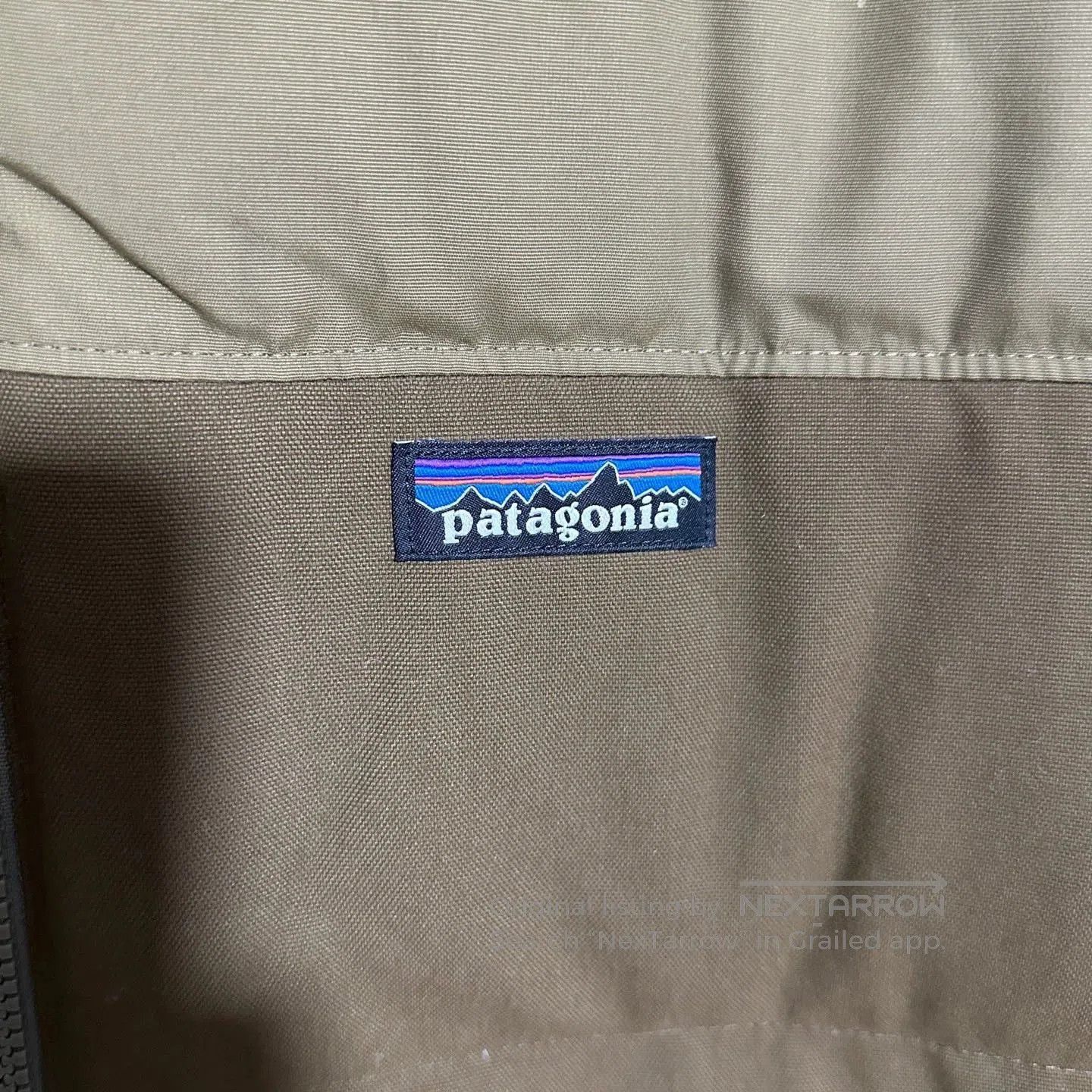 Patagonia patagonia down jacket in mustard yellow. Size US M / EU 48-50 / 2 - 4 Thumbnail