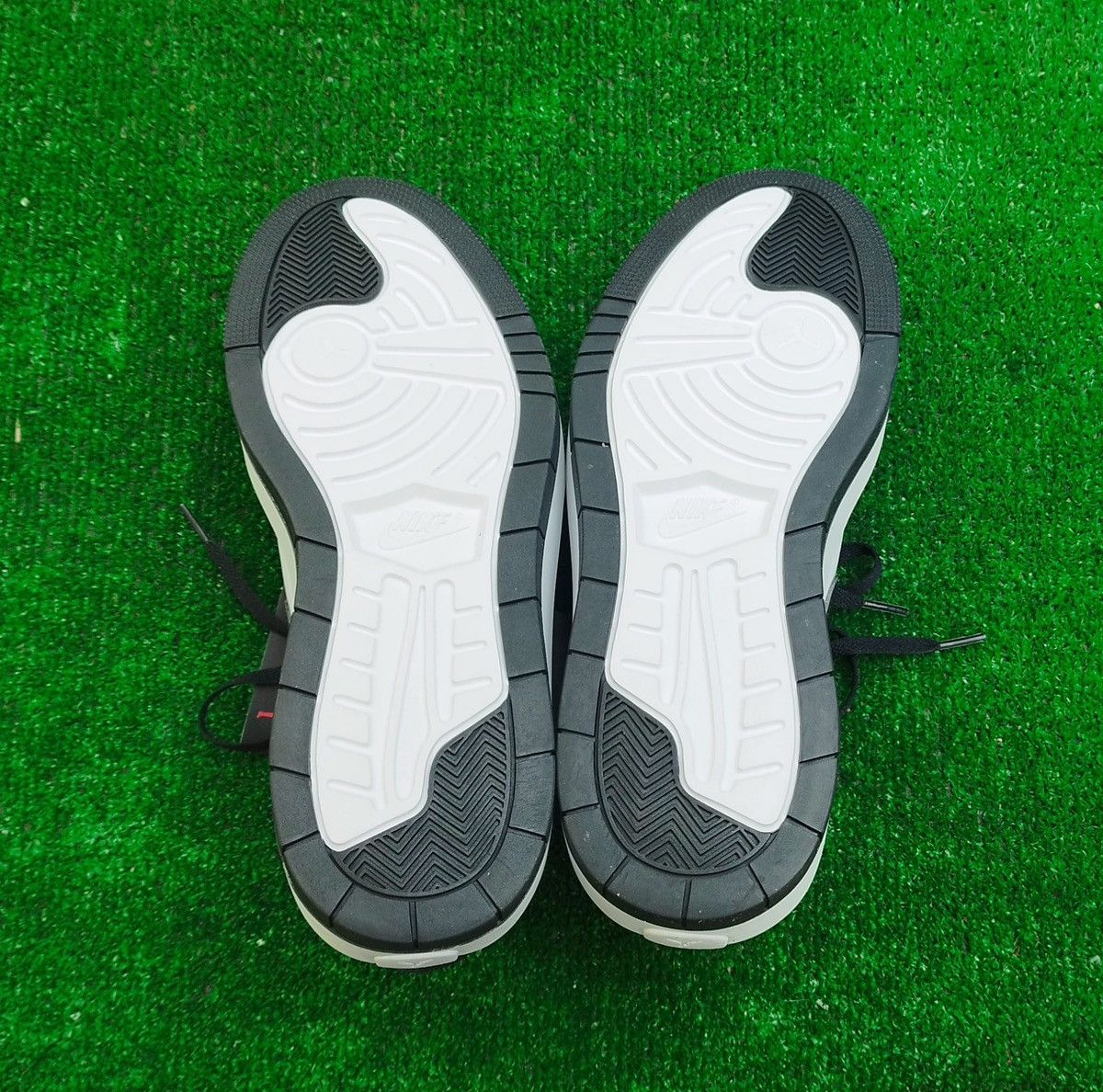 Jordan Brand Shoes Air Jordan 1 Low Size US 12 / IT 42 - 6 Thumbnail