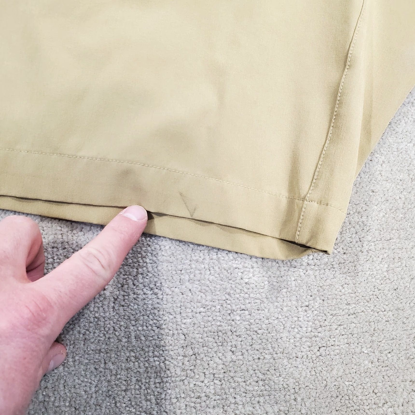 Fabletics Fabletics Shorts Mens 33 Beige Chinos Performance Lightweight Solid Logo active outdoor casual sport mens size 33 beige logo pockets regular fit Size US 33 - 7 Thumbnail