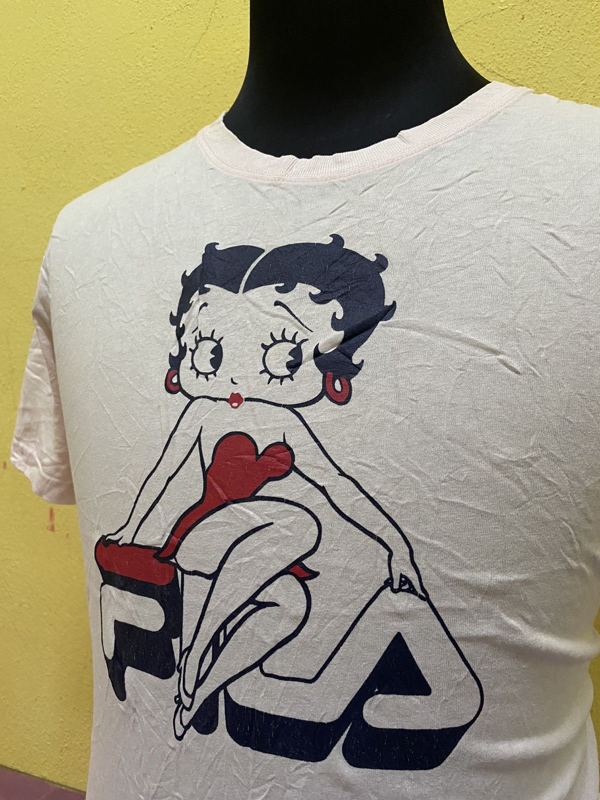 Japanese Brand Betty boop x Fila Tshirt 🤞🏻 Size US M / EU 48-50 / 2 - 4 Thumbnail