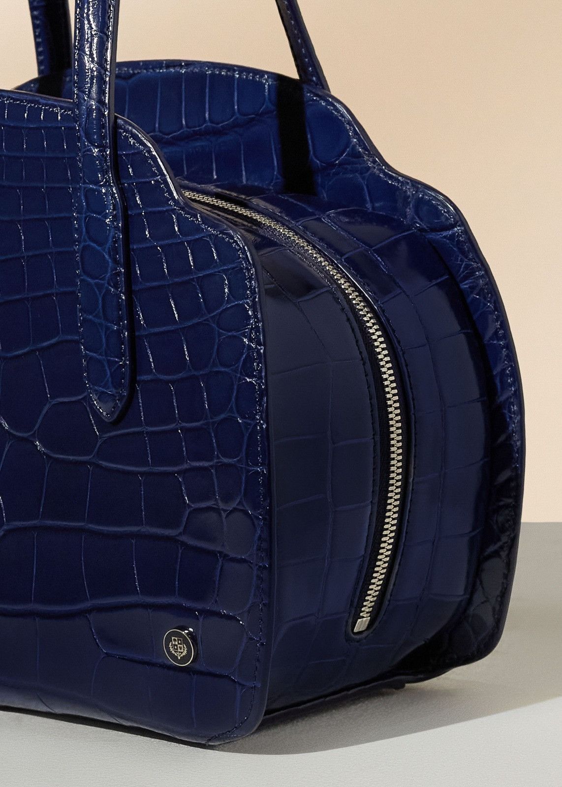 Loro Piana o1srvl11e0924 Size:/OS Sesia Alligator Skin Tote Bag in Blue Size ONE SIZE - 7 Thumbnail