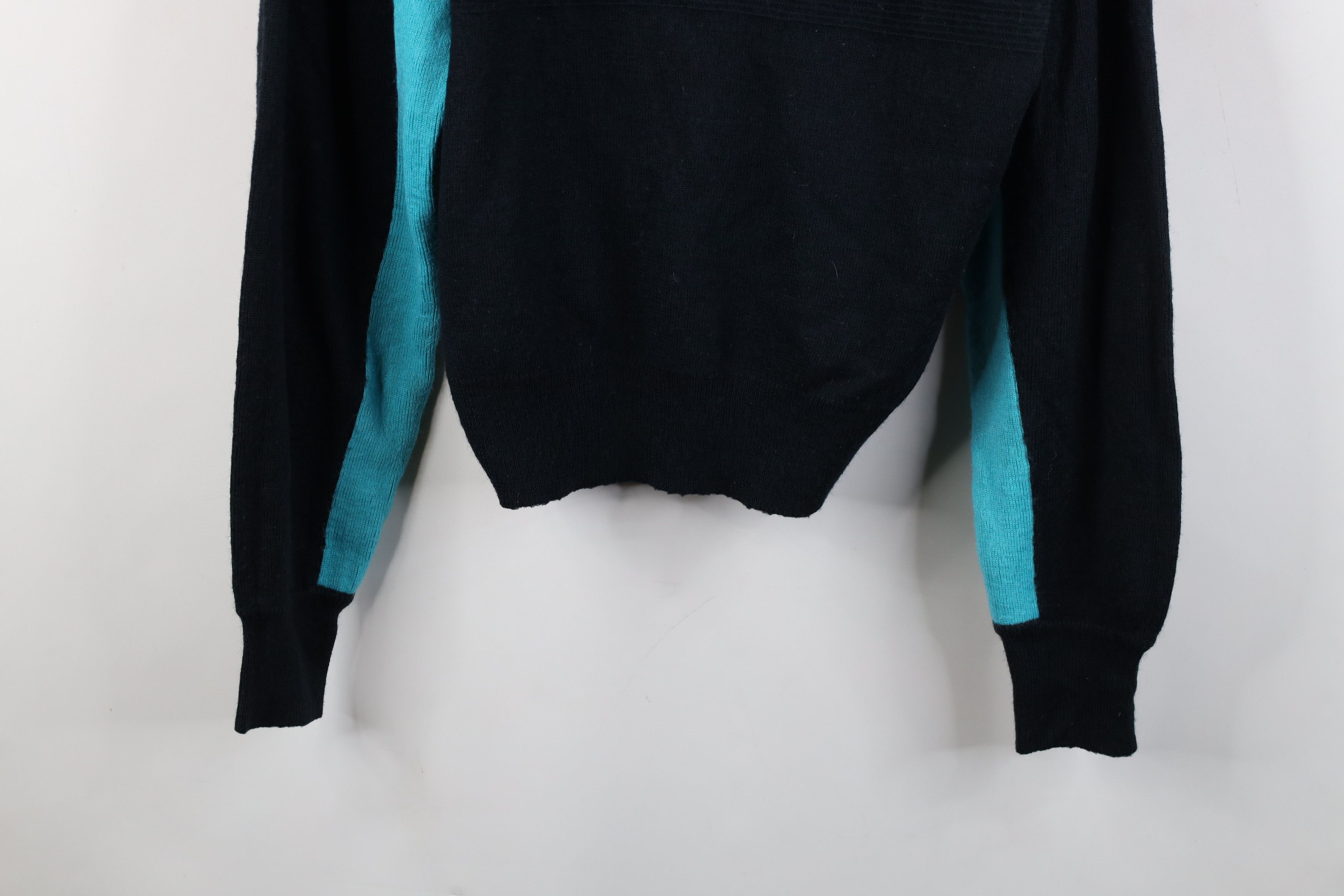 Vintage Vintage 90s Streetwear Wool Knit Southwestern Sweater Size L / US 10 / IT 46 - 3 Thumbnail