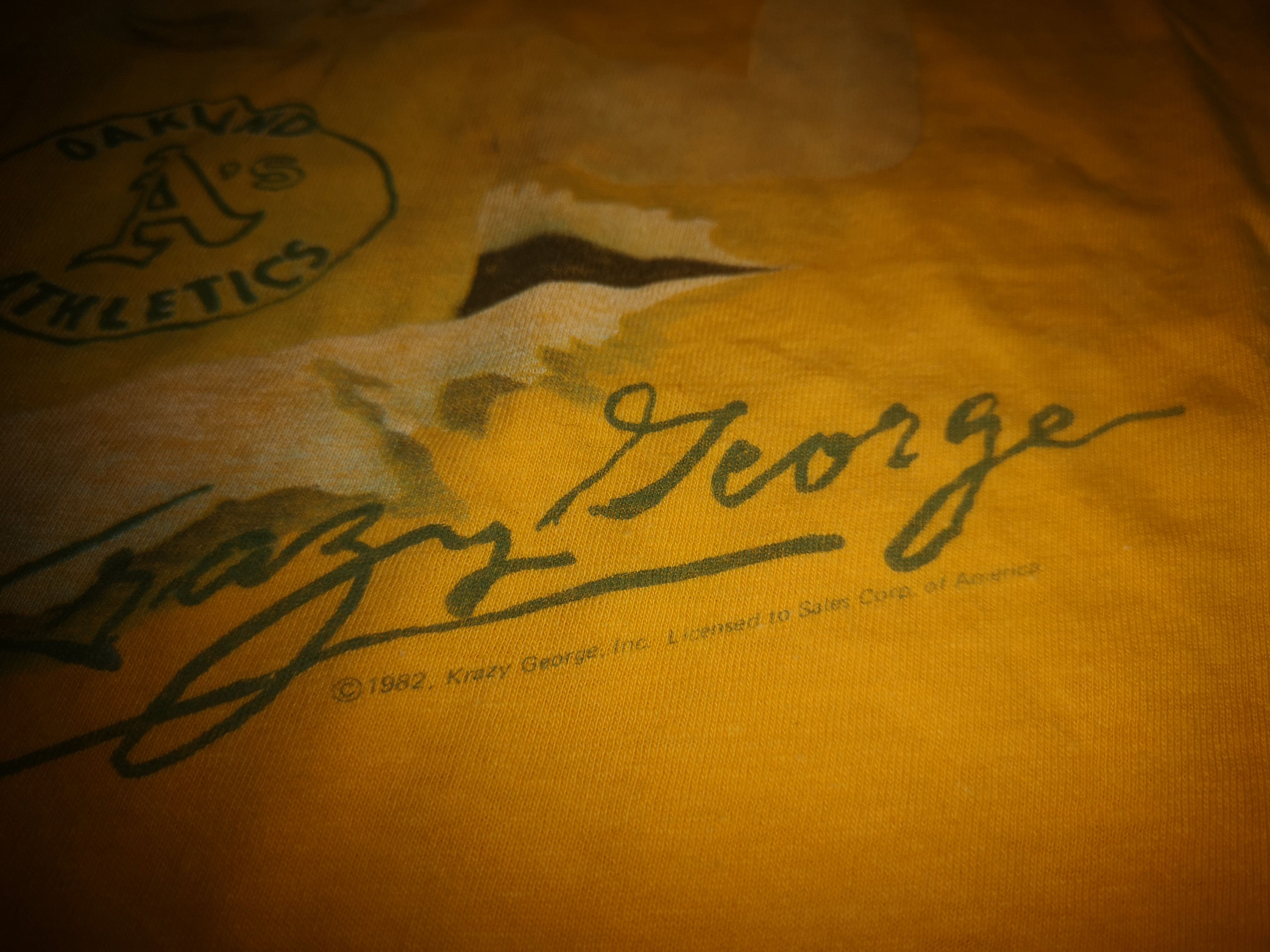 MLB × NFL × Vintage Vintage 80s Oakland A's Athletics Krazy George MLB T Shirt Size US S / EU 44-46 / 1 - 5 Thumbnail