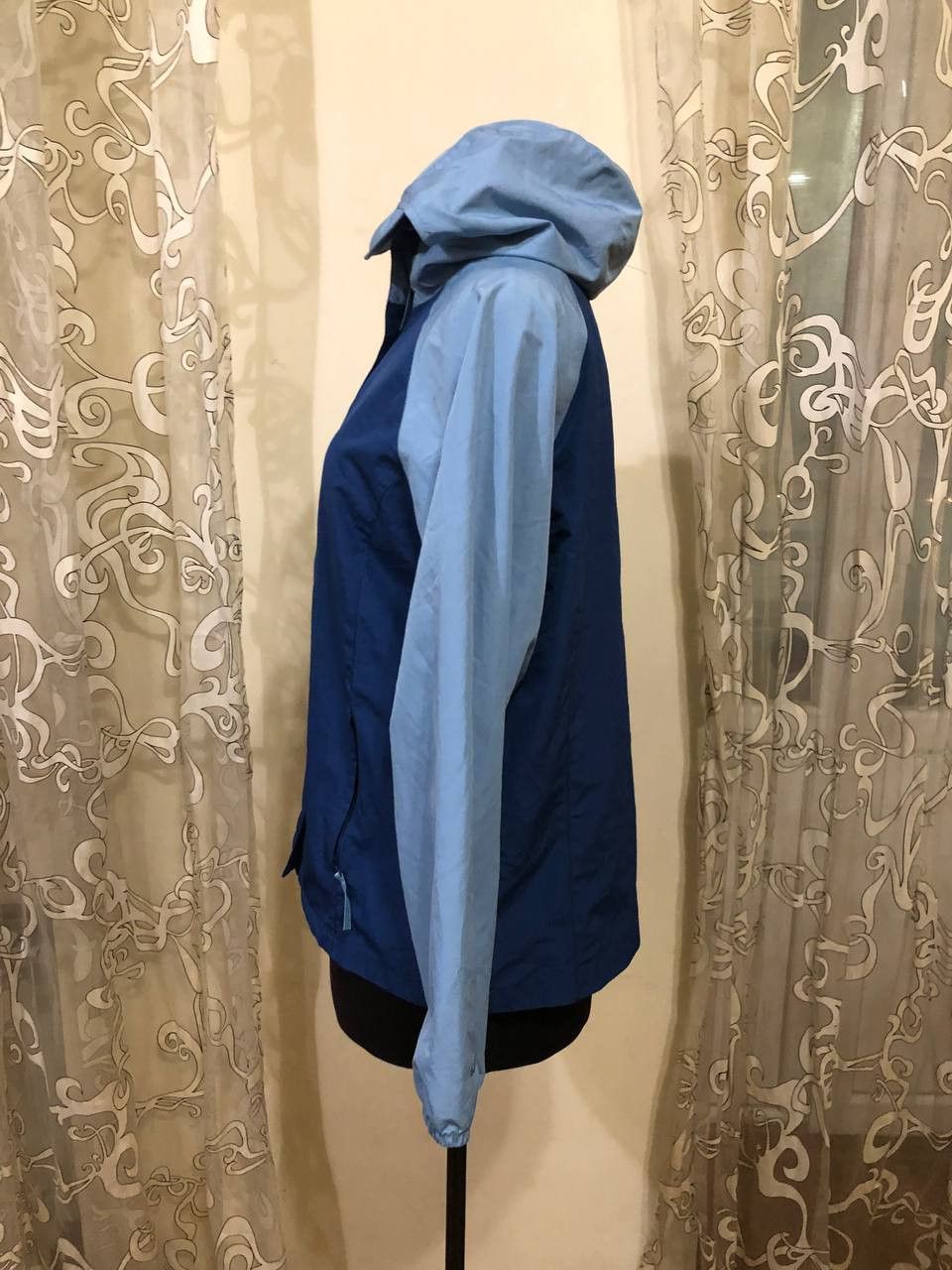 Nike Nike Windbreaker Hoodie Jacket size M Blue Size M / US 6-8 / IT 42-44 - 2 Thumbnail