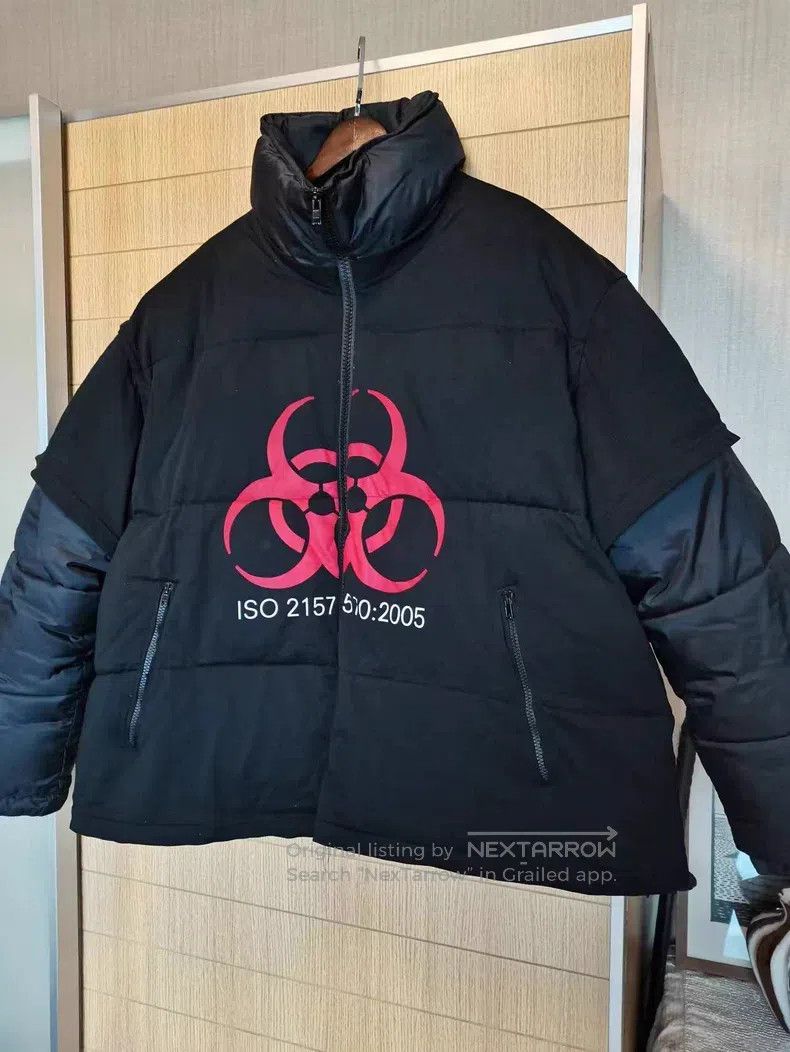 Vetements Vetements Black biochemical down jacket Size US M / EU 48-50 / 2 - 1 Thumbnail