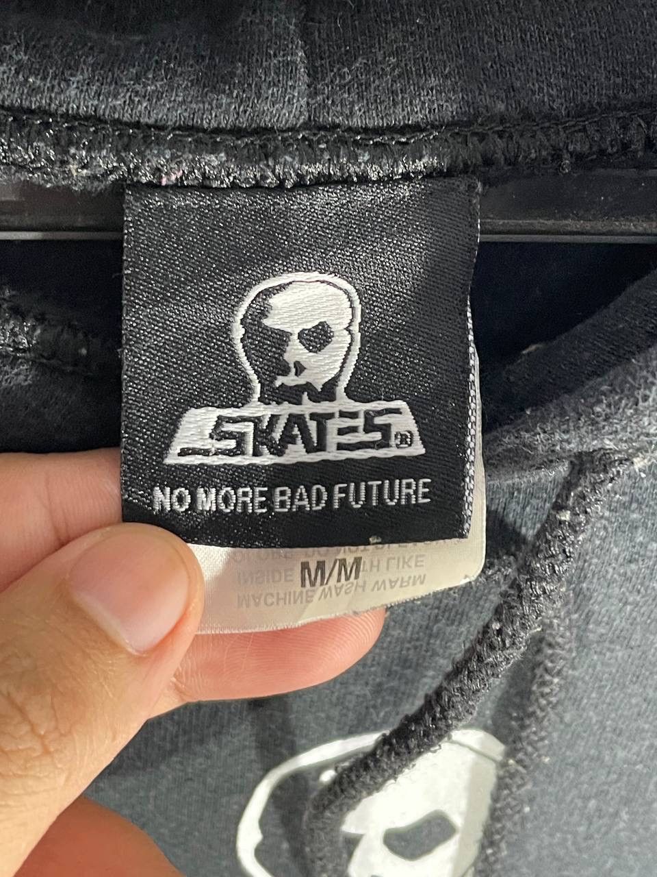 Vintage Vintage skull skates skateboard brand skategang Size US M / EU 48-50 / 2 - 9 Thumbnail