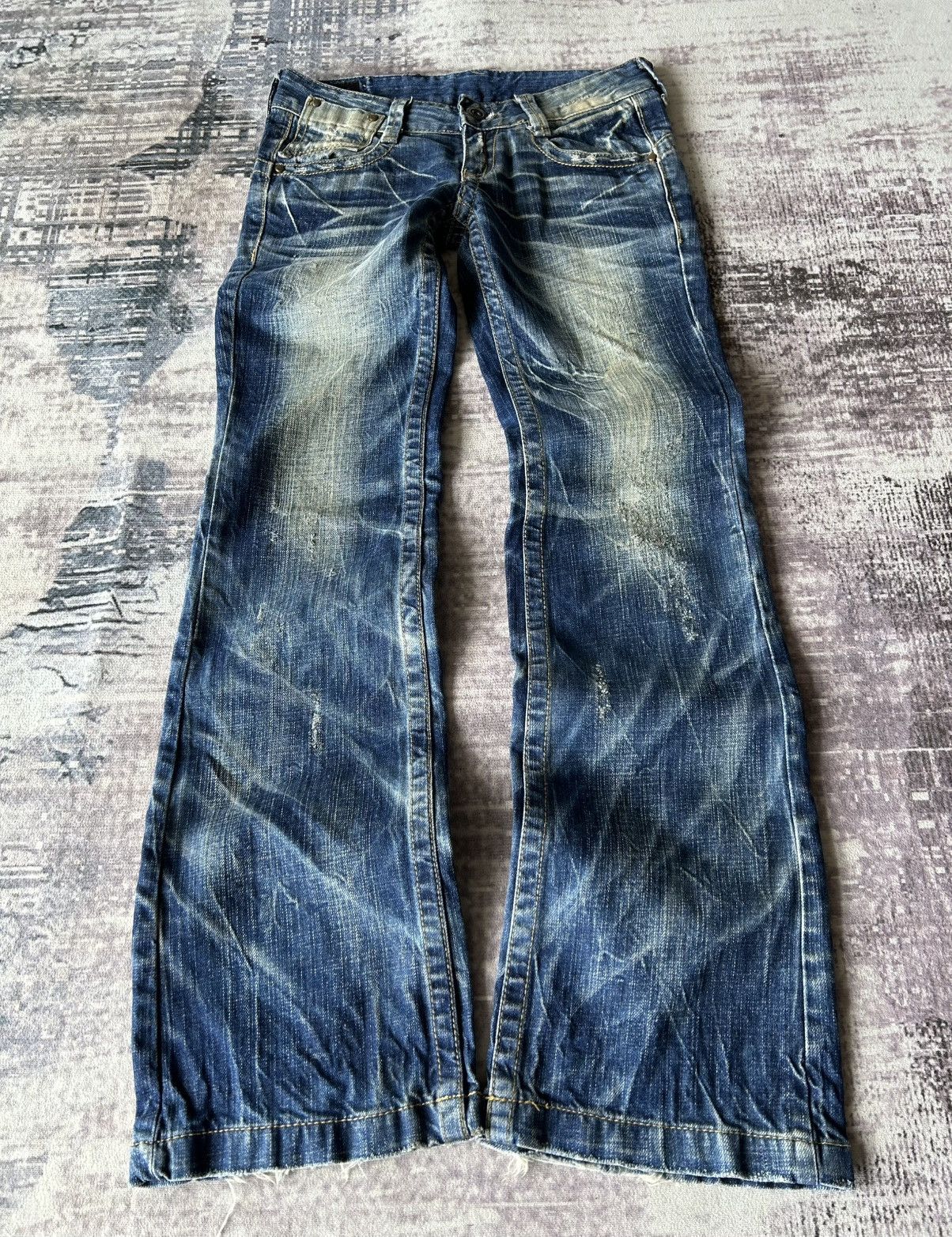 Japanese Brand Lolita Flared Mudwash Jeans Size 30" / US 8 / IT 44 - 2 Thumbnail