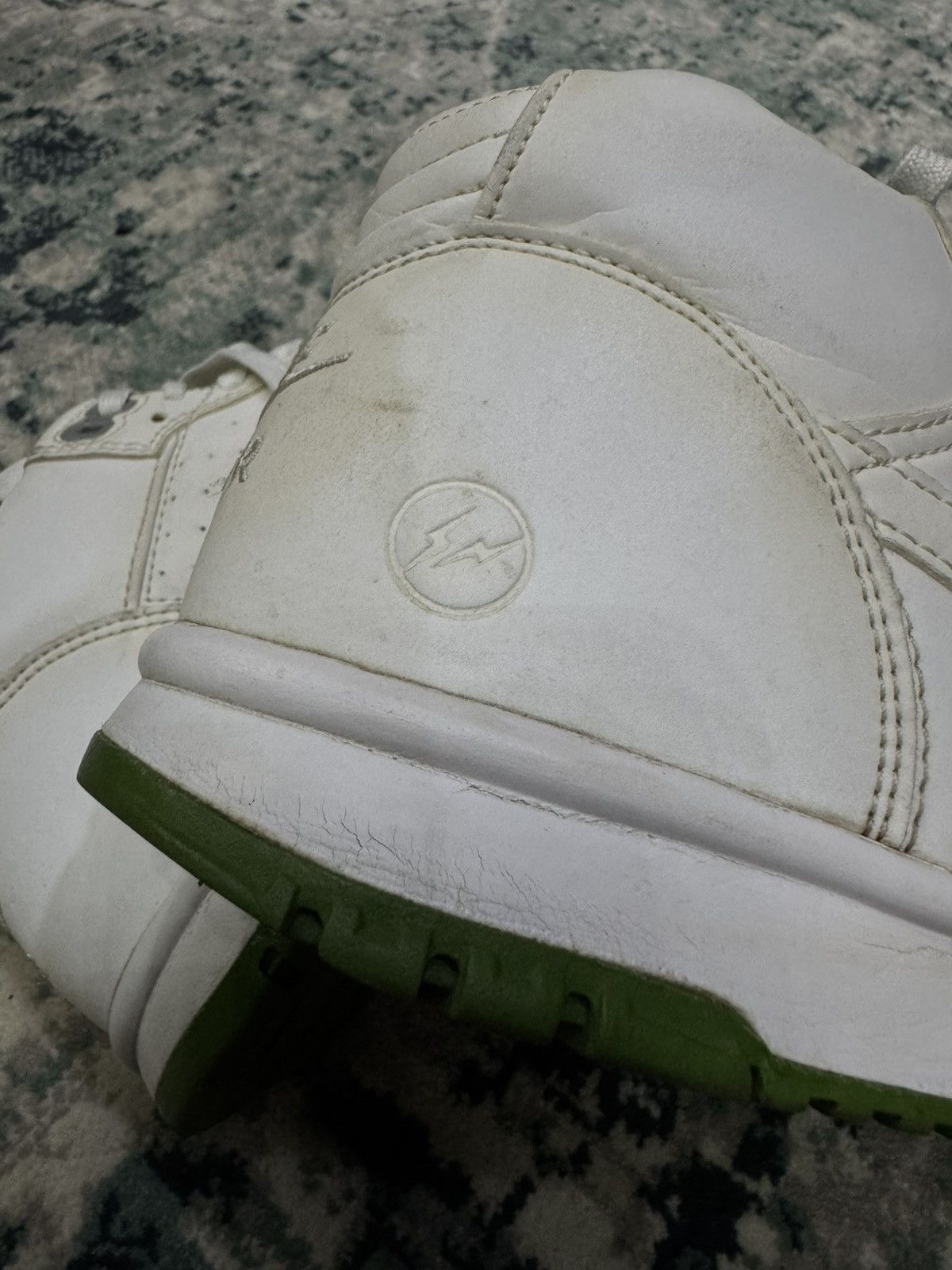 Nike 2005 NIKE AIR TRAINER 1 SP FRAGMENT WHITE CHLOROPHYLL SHOES Size US 7.5 / EU 40-41 - 5 Thumbnail