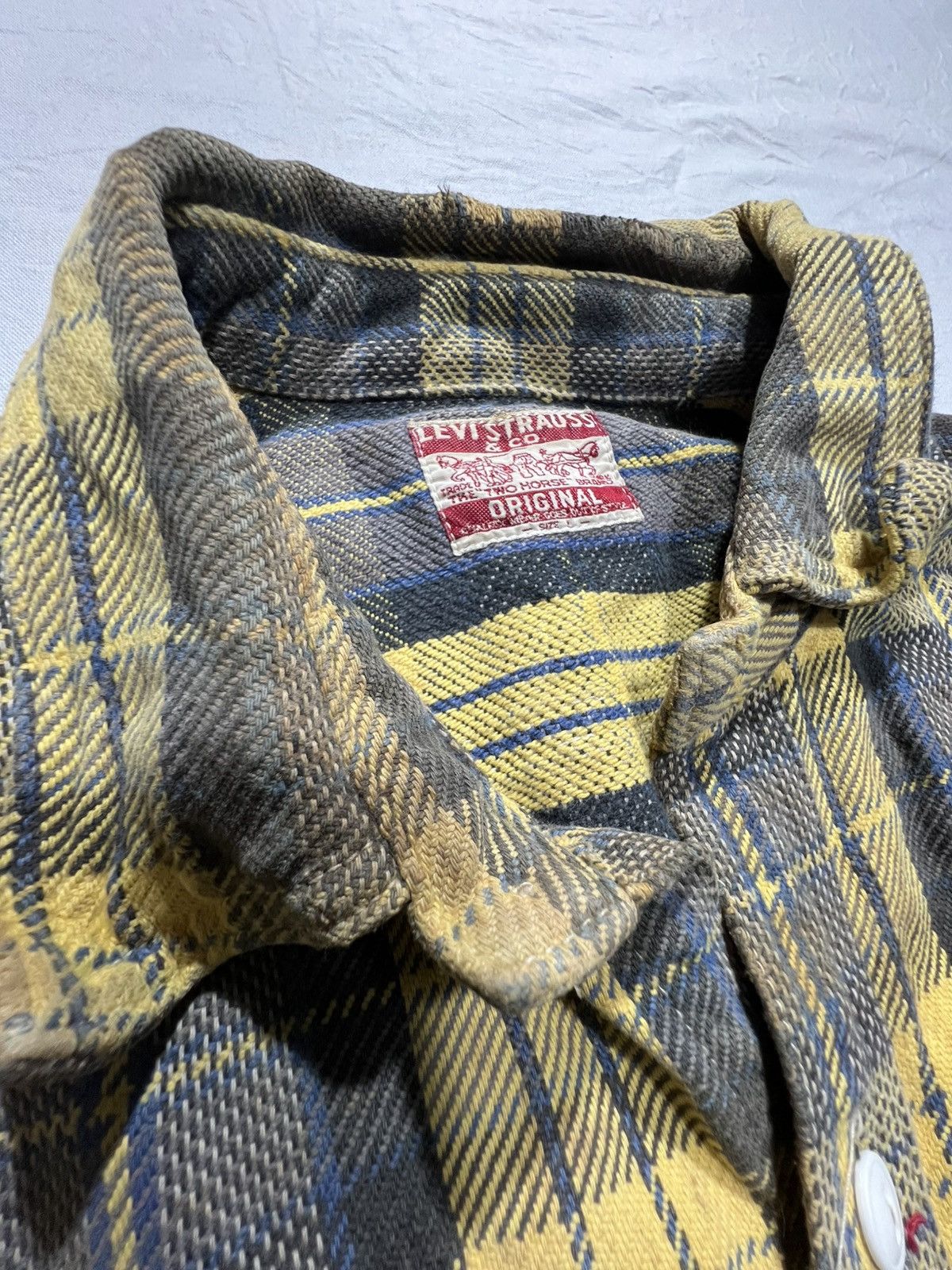 Levi's Levis yellow and black plaid flannel shirt Size US L / EU 52-54 / 3 - 6 Thumbnail