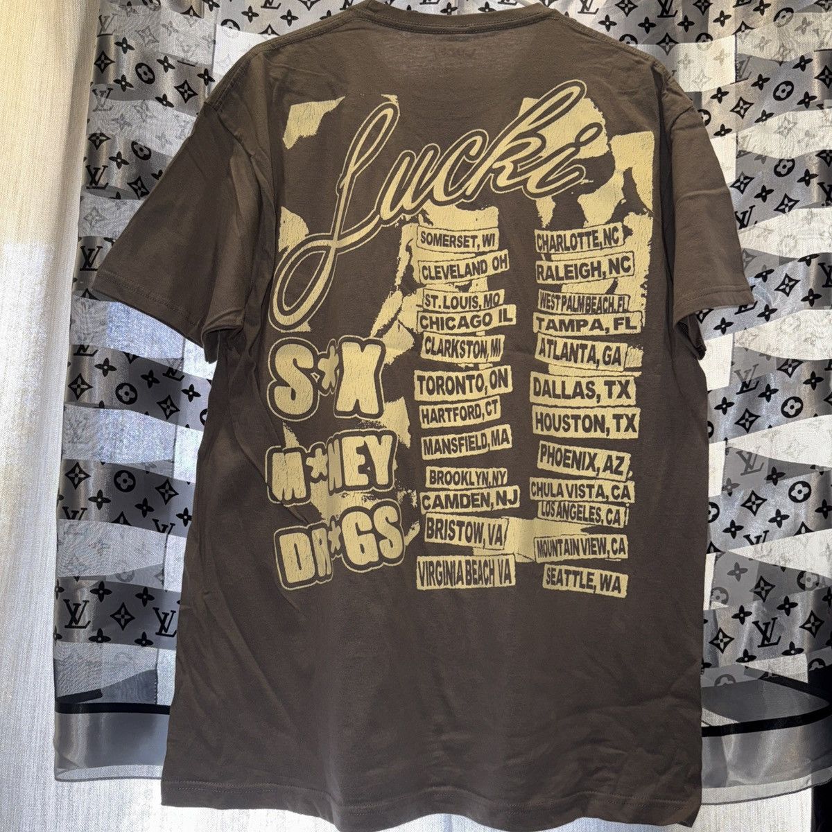 Other Lucki Tour Tee Grey Sand AOP Rare Tour Merch L BNWOT Size US XL / EU 56 / 4 - 2 Thumbnail