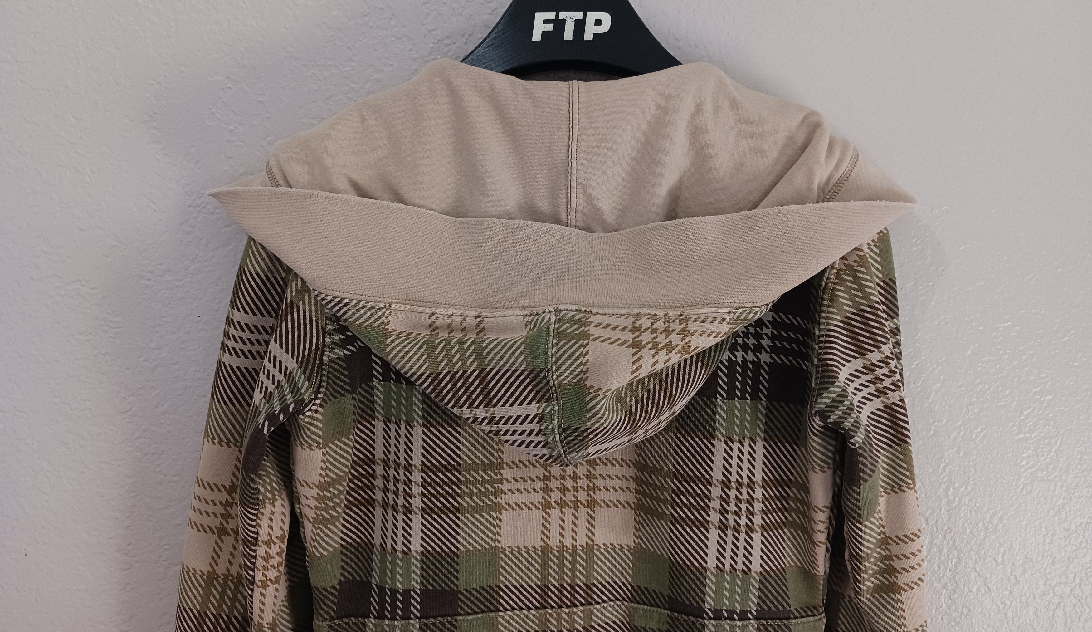 Triple 5 Soul × Vintage Triple 5 Soul Vintage 2000s Hook Closure Plaid Hooded Jacket Size S / US 4 / IT 40 - 7 Thumbnail