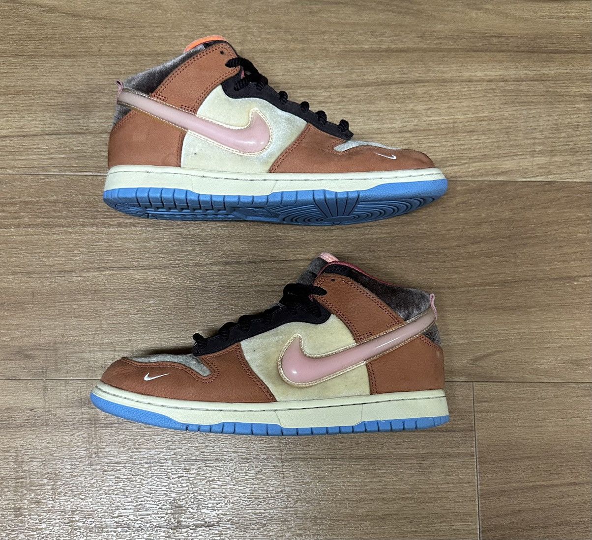 Nike Nike Social Status x Dunk Mid Chocolate Milk Size US 8 / EU 41 - 2 Thumbnail