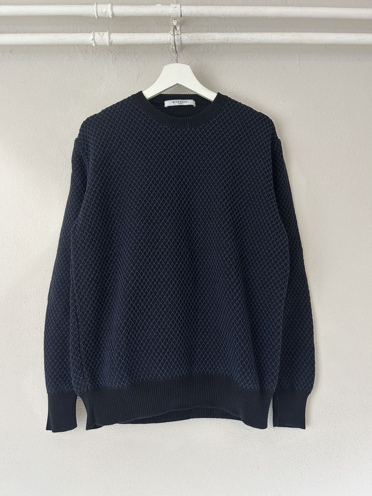 Givenchy Givenchy Textured Knit Sweater - Size L Size US L / EU 52-54 / 3 - 1 Thumbnail