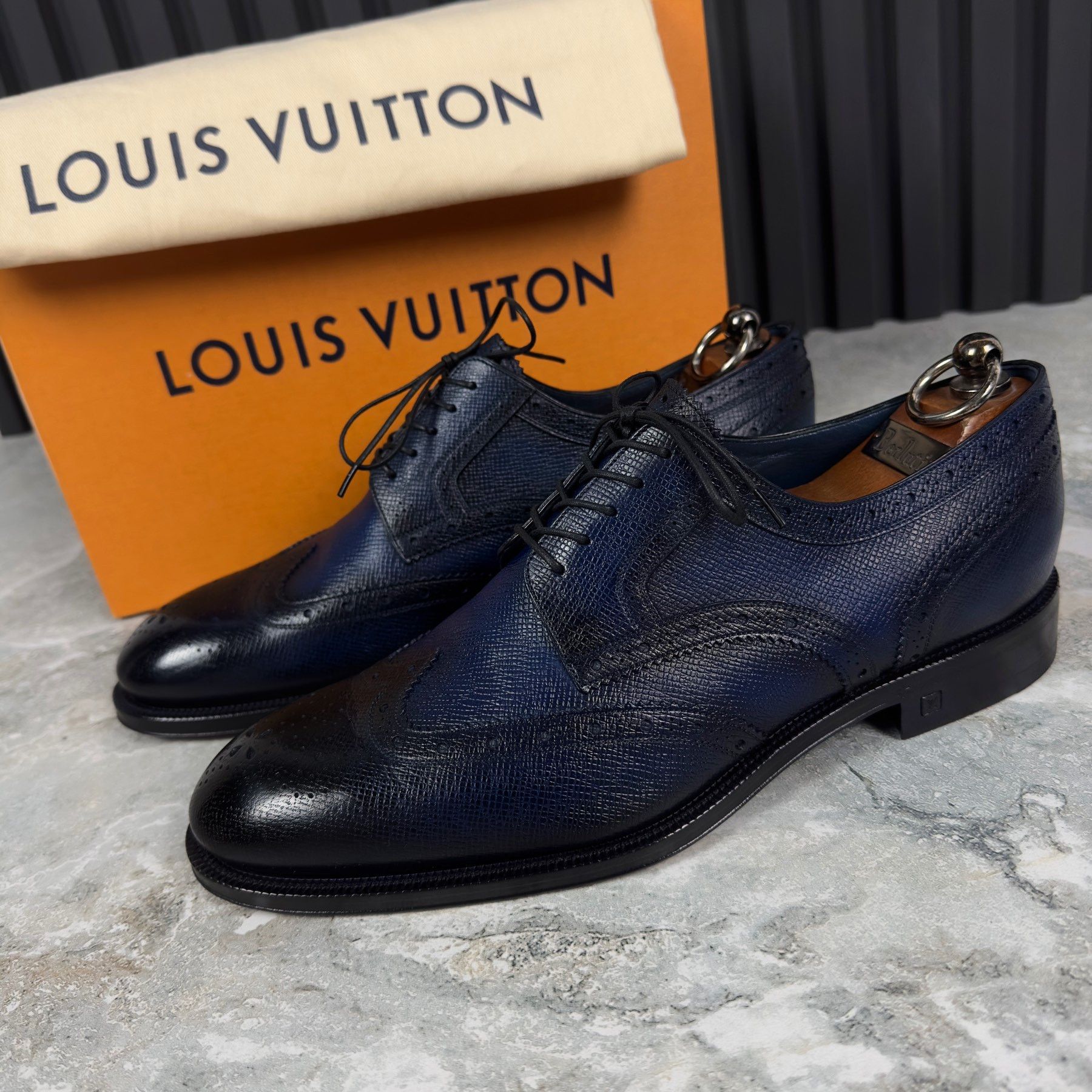 Louis Vuitton Minister Derby Shoes LOUIS VUITTON Damier Minister Derby Black | Luxity main image 2