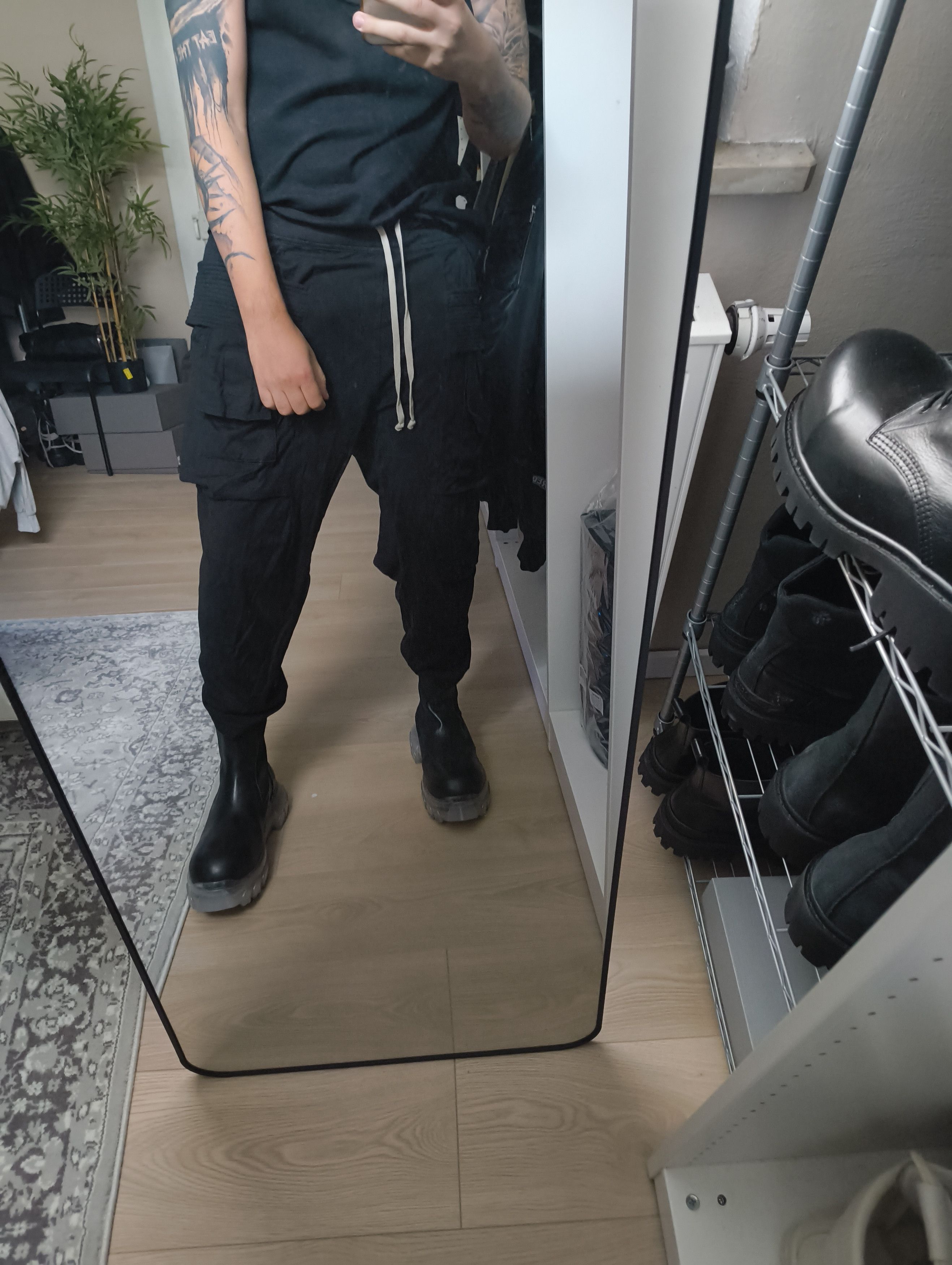 Rick Owens Rick owens creatch cargo pants Size US 30 / EU 46 - 2 Thumbnail