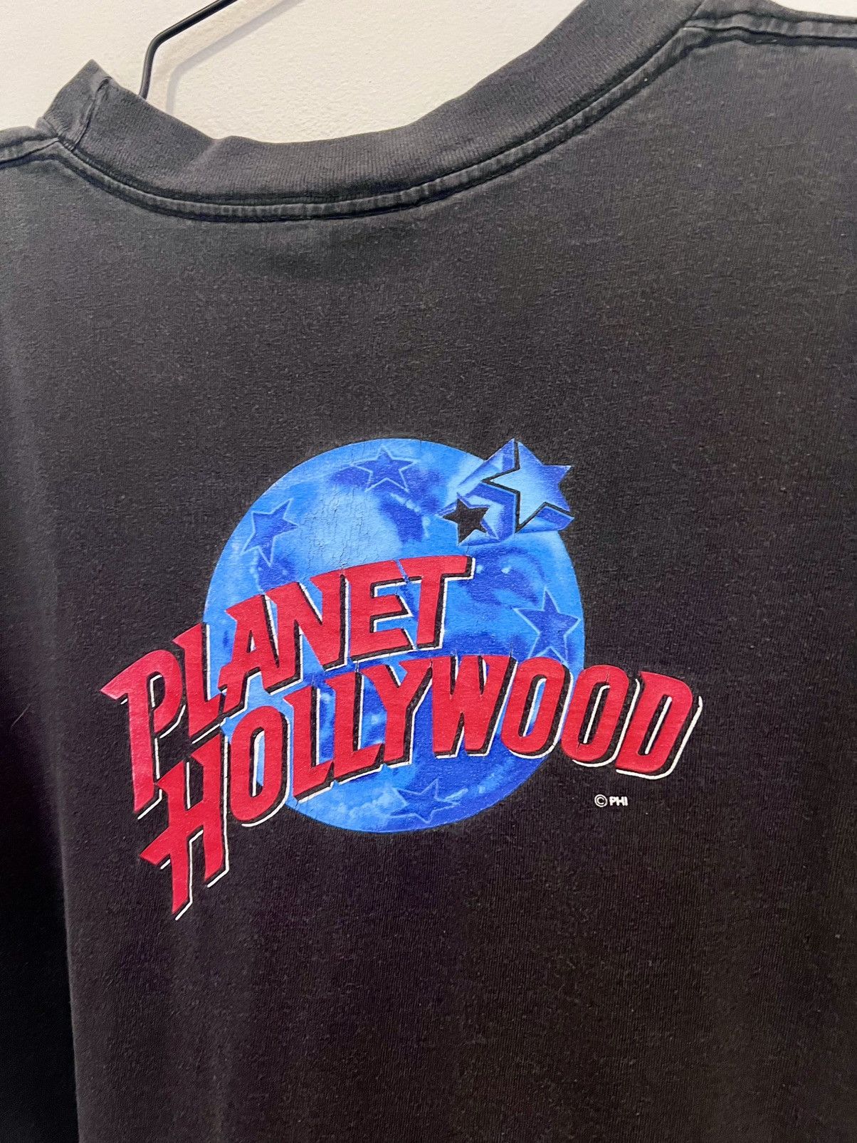 Planet Hollywood Vintage Planet Hollywood “Beyond Control” Tee Made in USA L Size US L / EU 52-54 / 3 - 8 Thumbnail