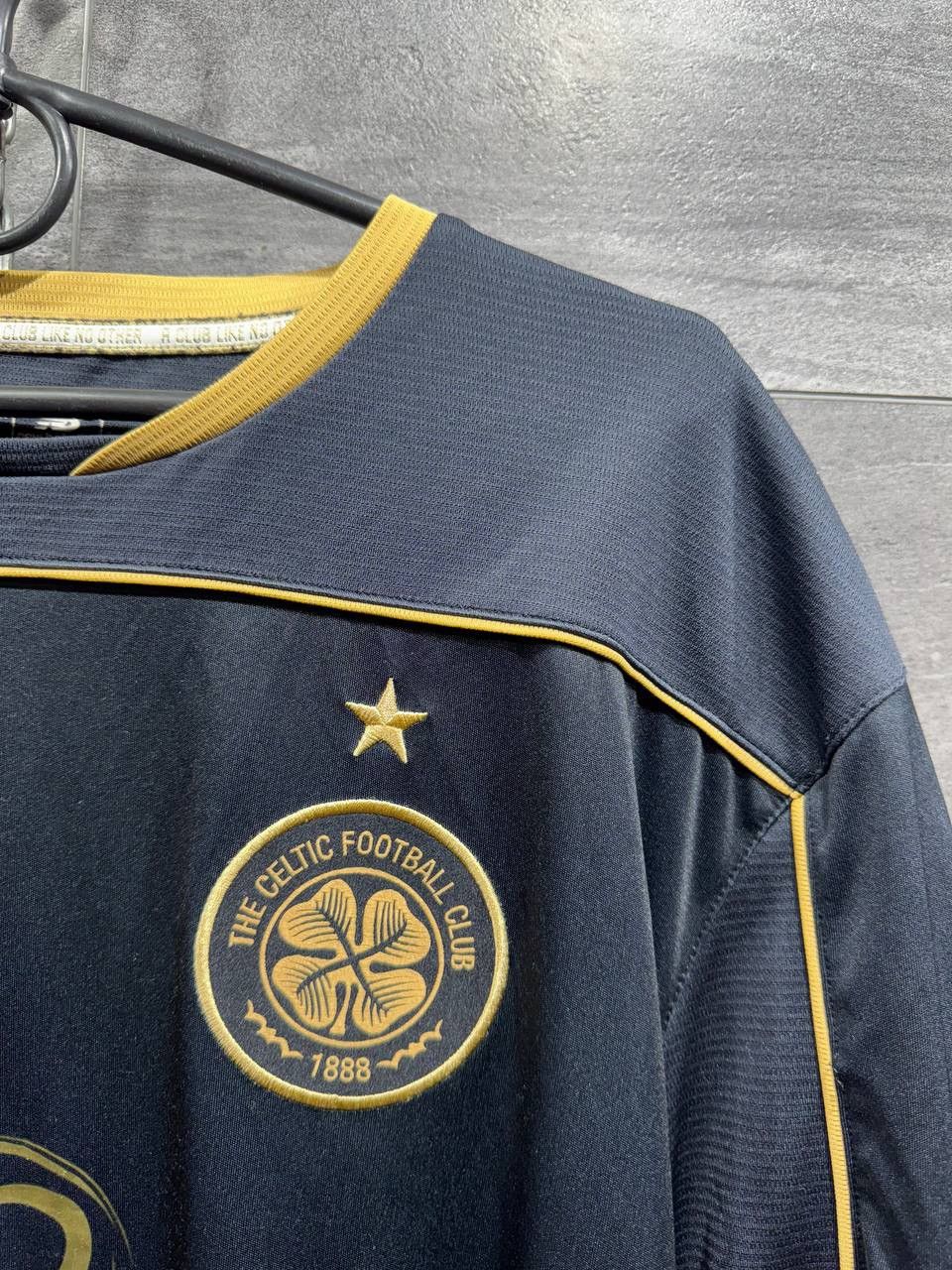 New Balance Celtic Away football shirt 2016 /2017 Jersey New Balance Size US XL / EU 56 / 4 - 3 Thumbnail