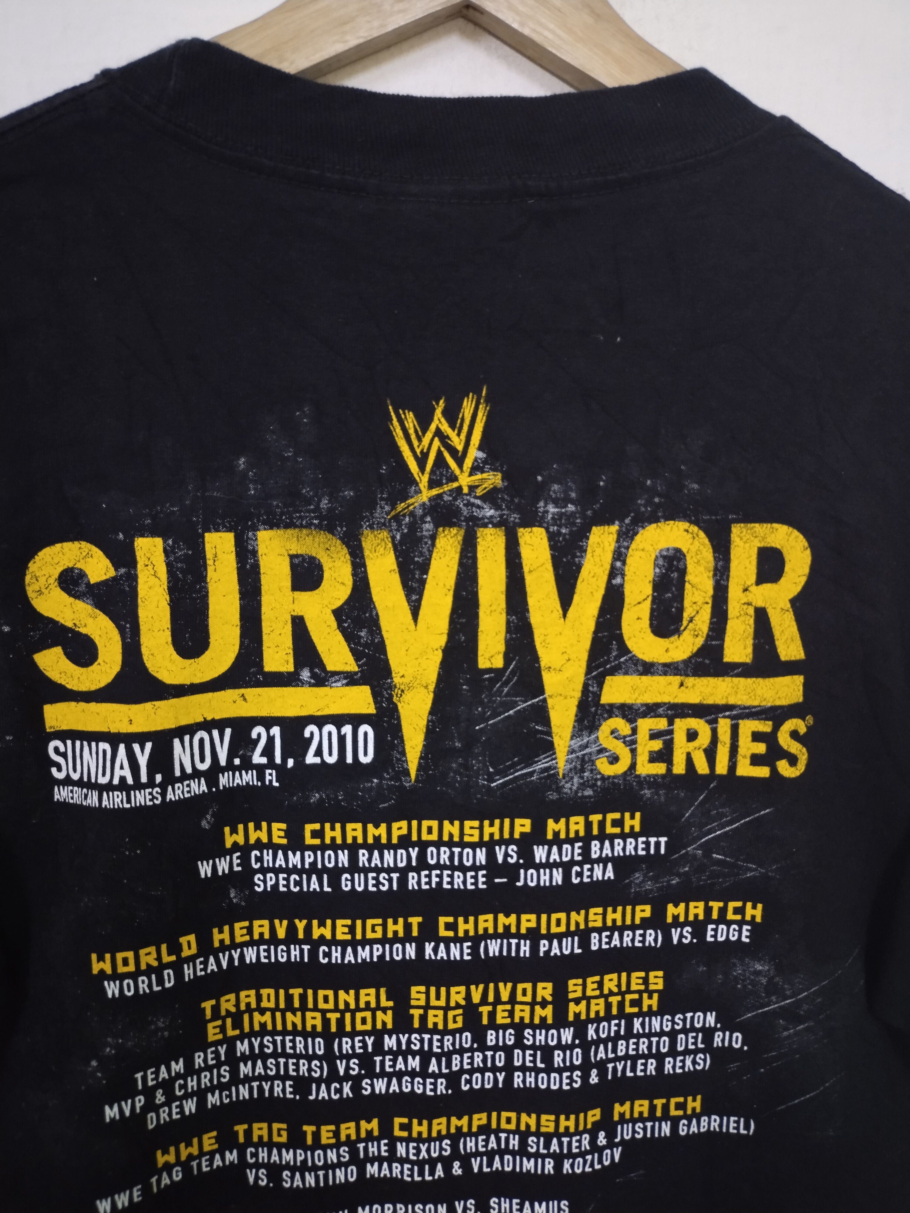 WWE Vintage Survivor Series WWE Championship Match Tee Size US M / EU 48-50 / 2 - 9 Thumbnail