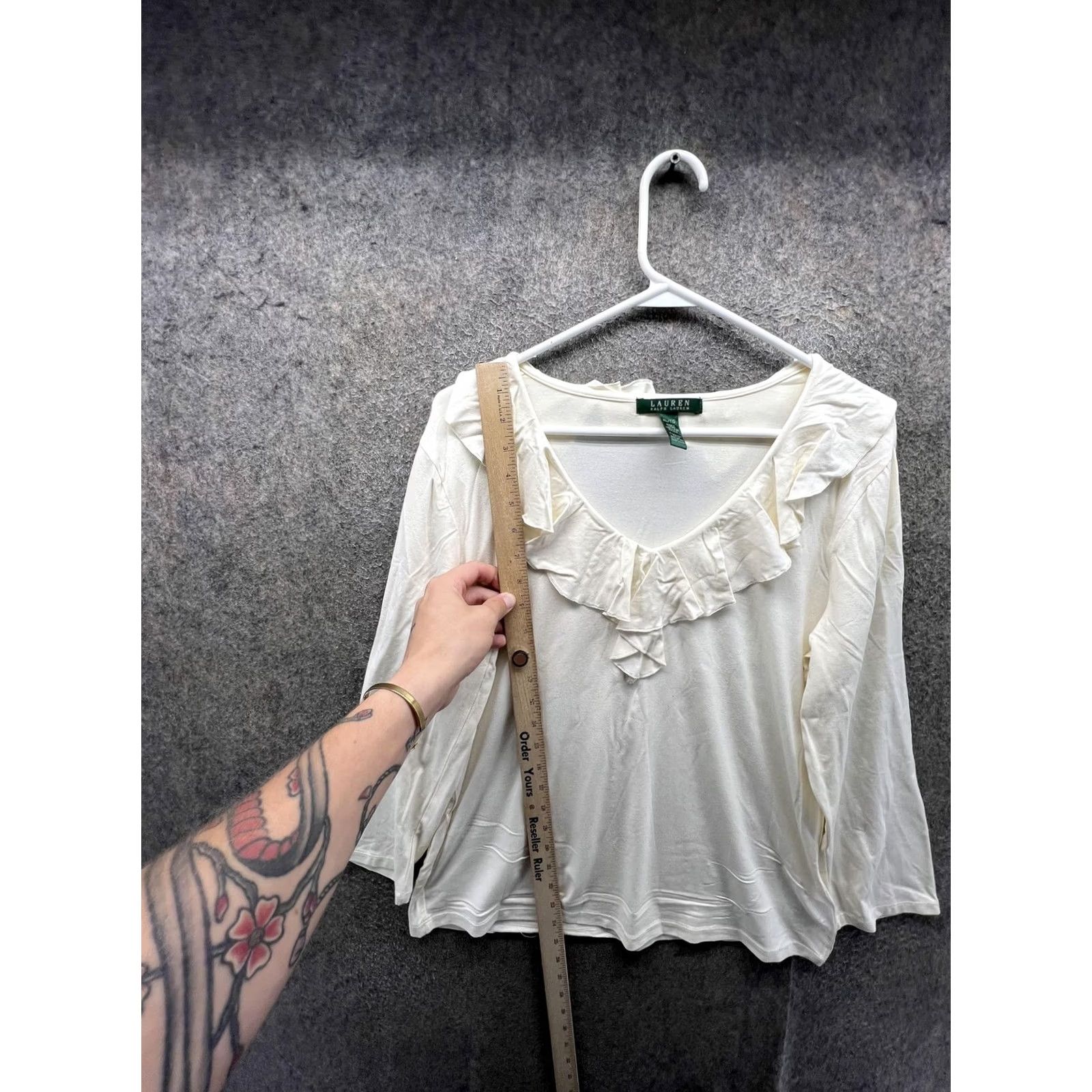 Ralph Lauren Lauren Ralph Lauren Shirt Womens XL White Ruffle V Neck Long Sleeve Top Boho Size XL / US 12-14 / IT 48-50 - 5 Thumbnail