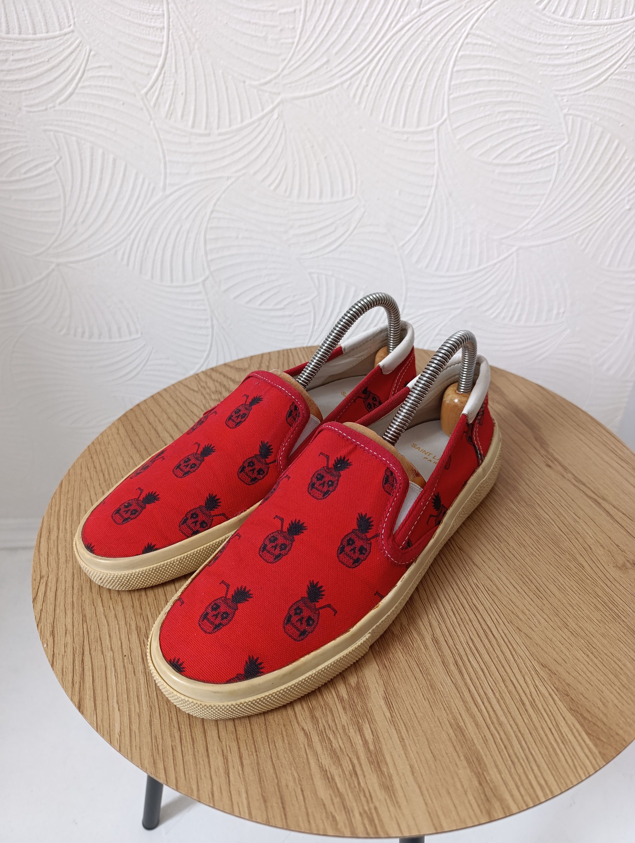 Saint Laurent Paris SAINT LAURENT RED SKULL PINEAPPLE SLIP-ON SNEAKERS Size US 7.5 / IT 37.5 - 2 Thumbnail
