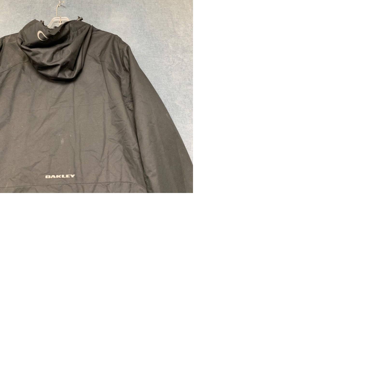 Oakley VINTAGE Oakley Parka Jacket Mens Medium Black Hooded Logo Utility Outdoor Full Zip Size US M / EU 48-50 / 2 - 11 Thumbnail