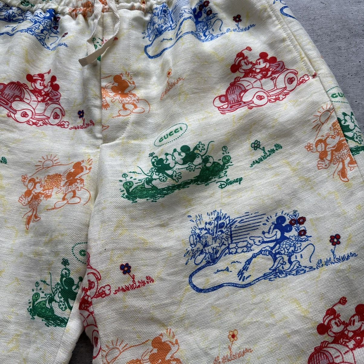 Disney × Gucci Gucci x Disney Mickey Mouse Ivory Shorts Linen Men’s Size 48 Size US 31 - 7 Thumbnail