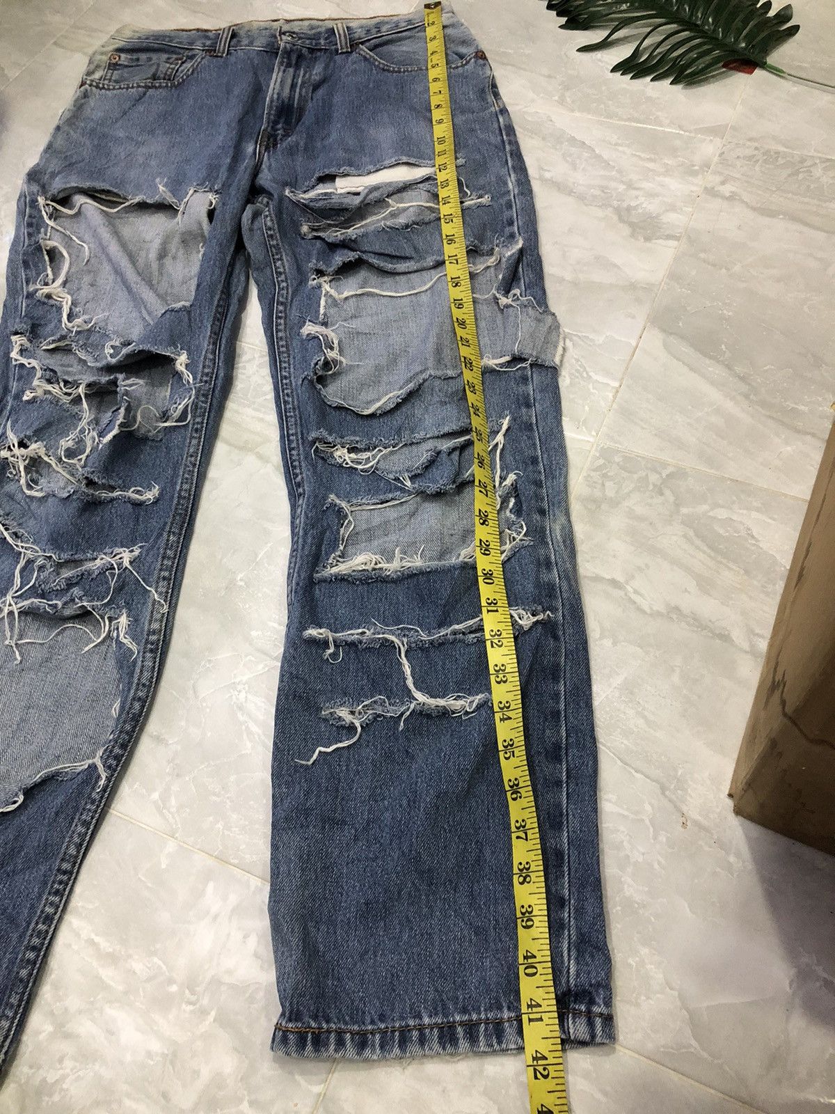 Levi's Vtg. Levi’s 550 Distressed Custom Ripped Jeans - One of One Size US 31 - 17 Thumbnail