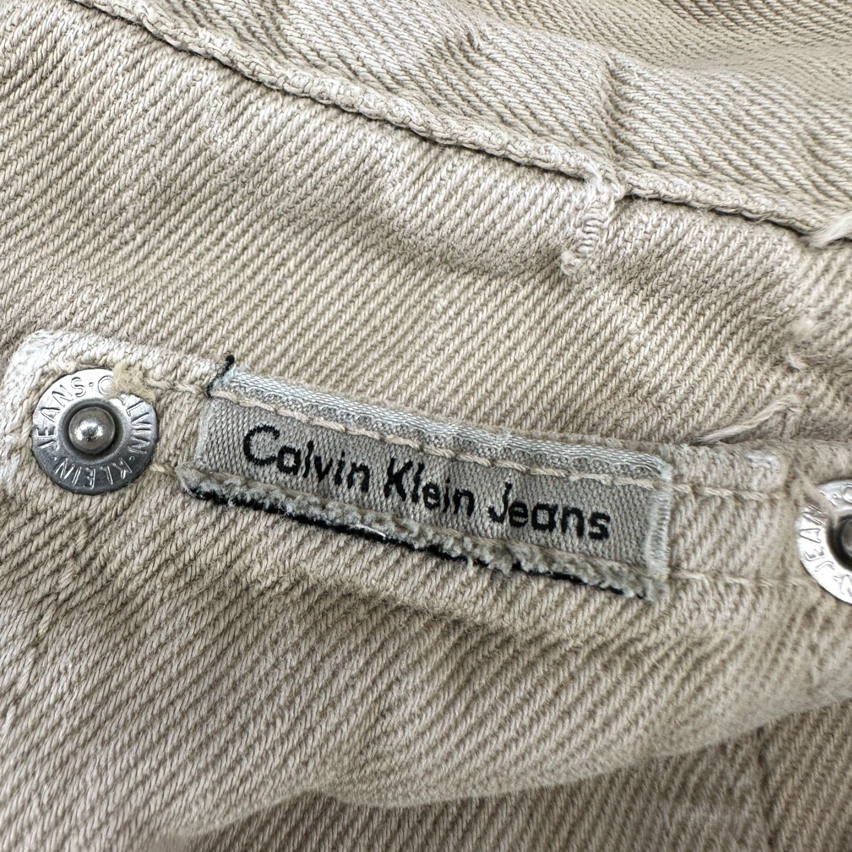 Calvin Klein VINTAGE Calvin Klein Jeans Mens 32x32 Beige Easy Fit Straight Relaxed Khaki Y2K Size US 32 / EU 48 - 3 Thumbnail