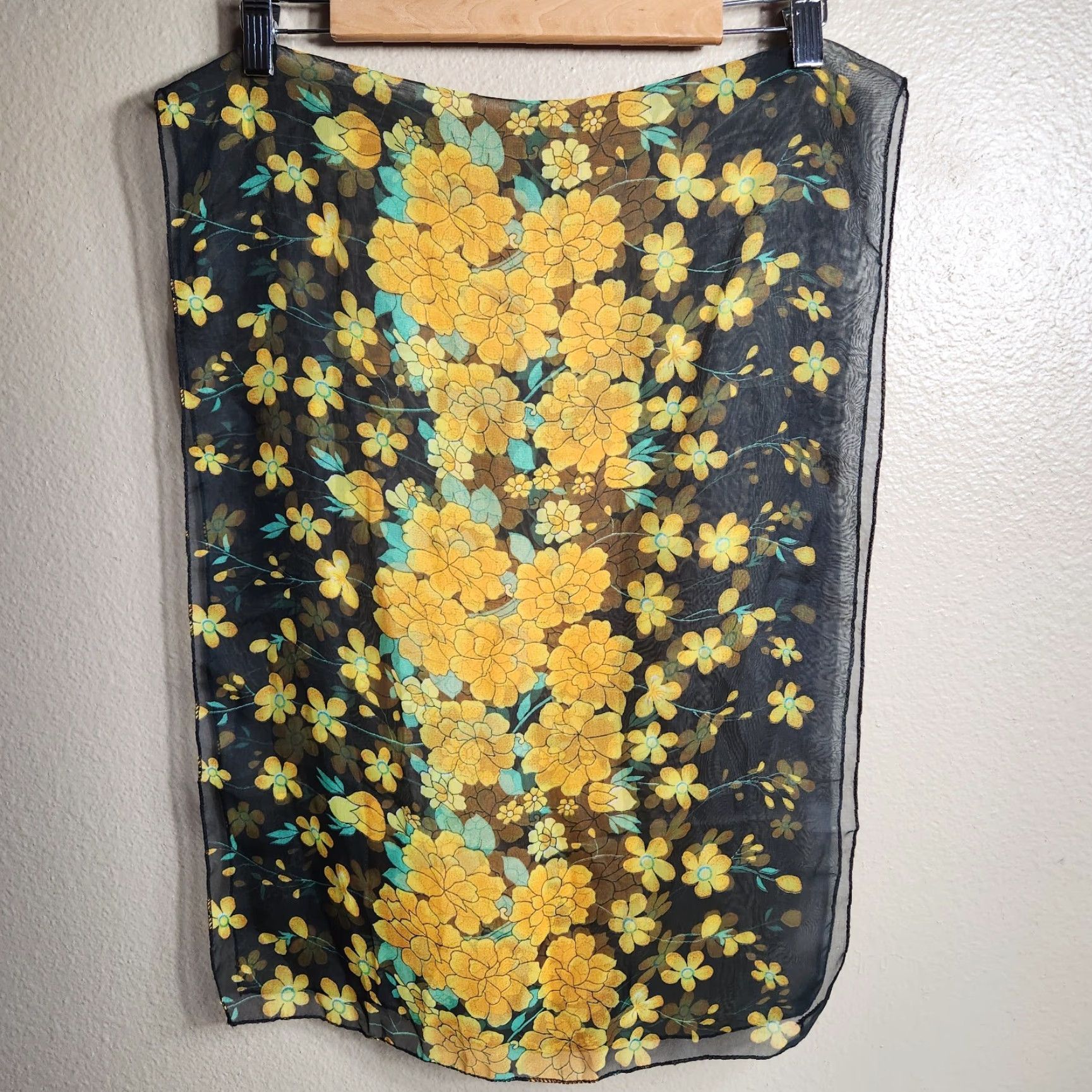 Vintage VINTAGE Scarf Womens Rectangle Black Orange Marigold 17"Wx58"L Chiffon Finished edges Green Yellow Size ONE SIZE - 4 Thumbnail