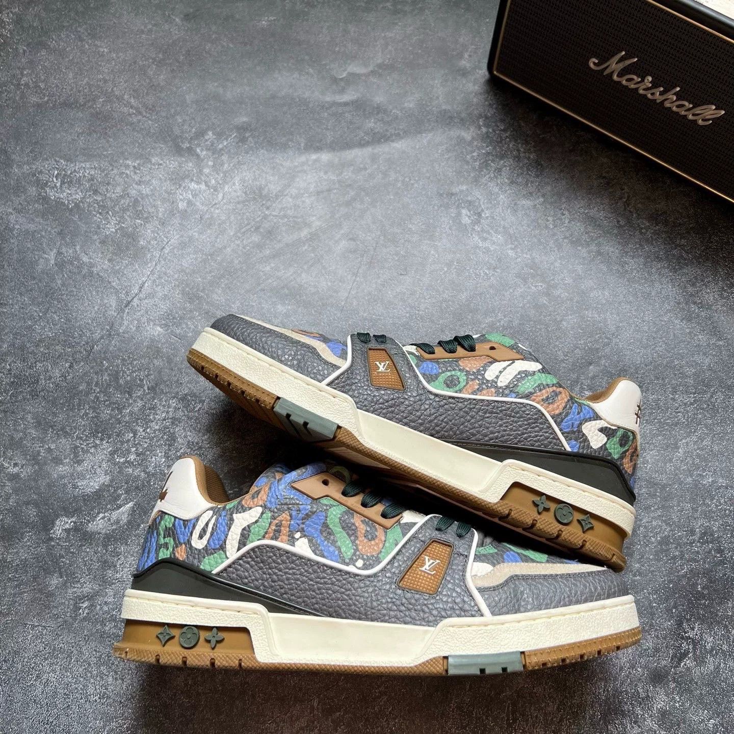 Louis Vuitton Louis Vuitton Training Multi Lowtop Sneakers 41 Men Size US 8.5 / EU 41-42 - 1 Thumbnail