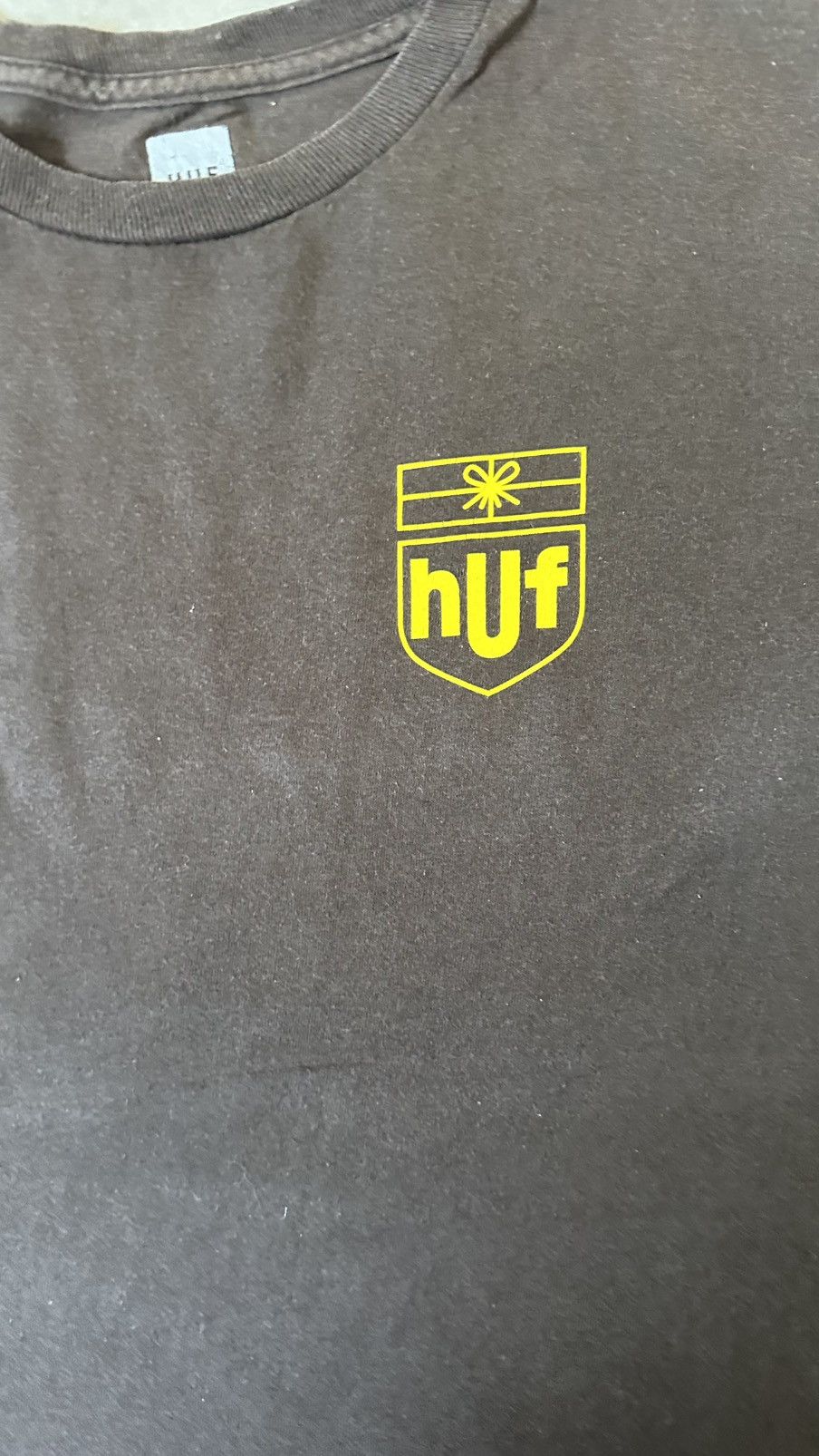 Huf VINTAGE HUF GIFT TEE WELL FADED Size US M / EU 48-50 / 2 - 3 Thumbnail