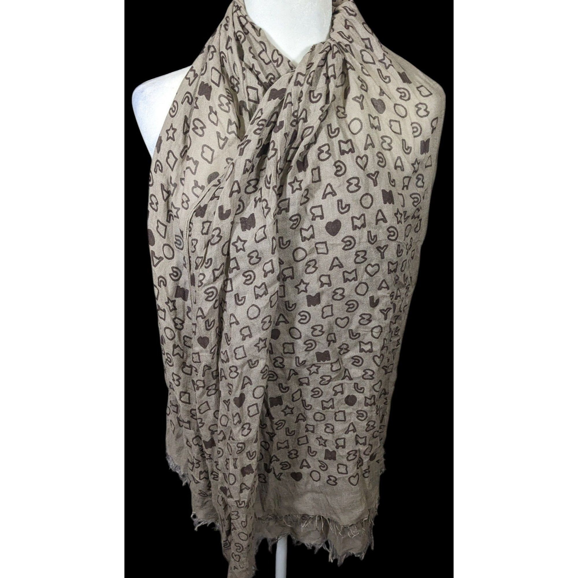 Marc by Marc Jacobs Marc By Marc Jacobs Grey And Black Allover Letter Print Scar Size ONE SIZE - 5 Thumbnail