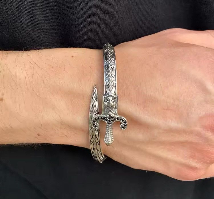Jewelry Sword Bracelet Size ONE SIZE - 2 Thumbnail