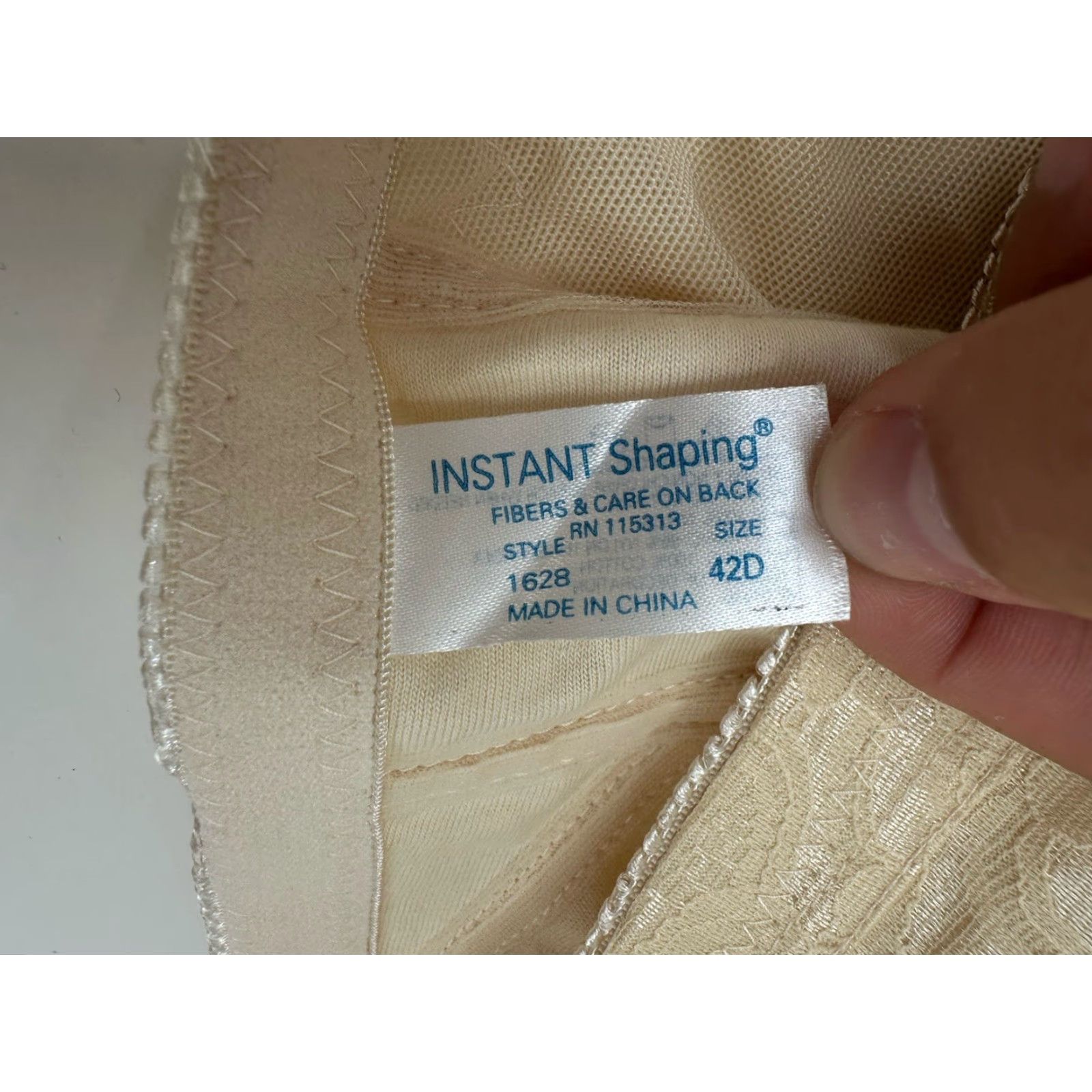 Vintage Plusform Instant Shaping Bra 42D Full Figure No Wire Beige Front Closure NWTs Bra Women 42D Beige Front Clasp Size ONE SIZE - 5 Thumbnail
