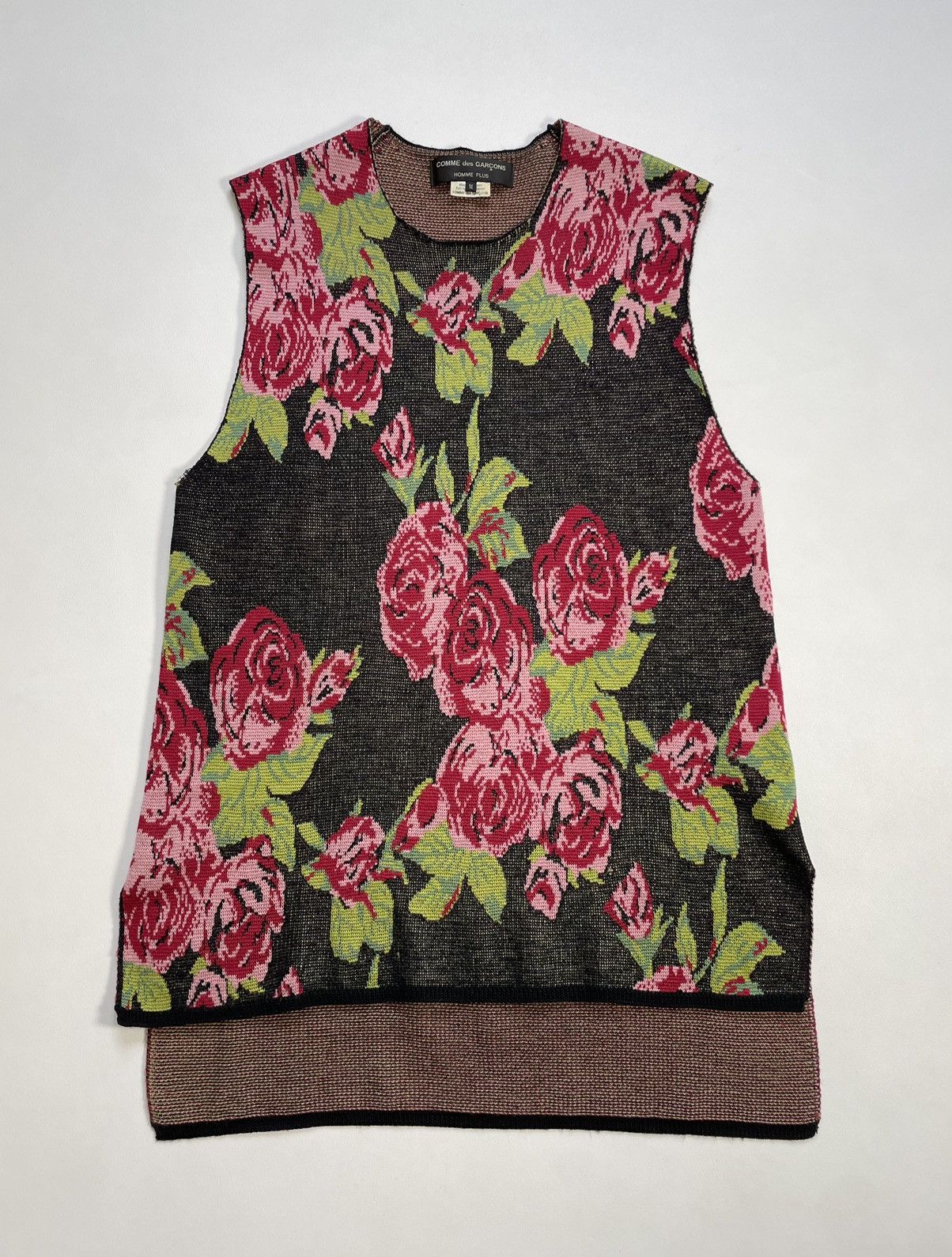 Comme des Garcons A/W 21 Rose Patterned Wool Sweater Vest Size US M / EU 48-50 / 2 - 1 Thumbnail