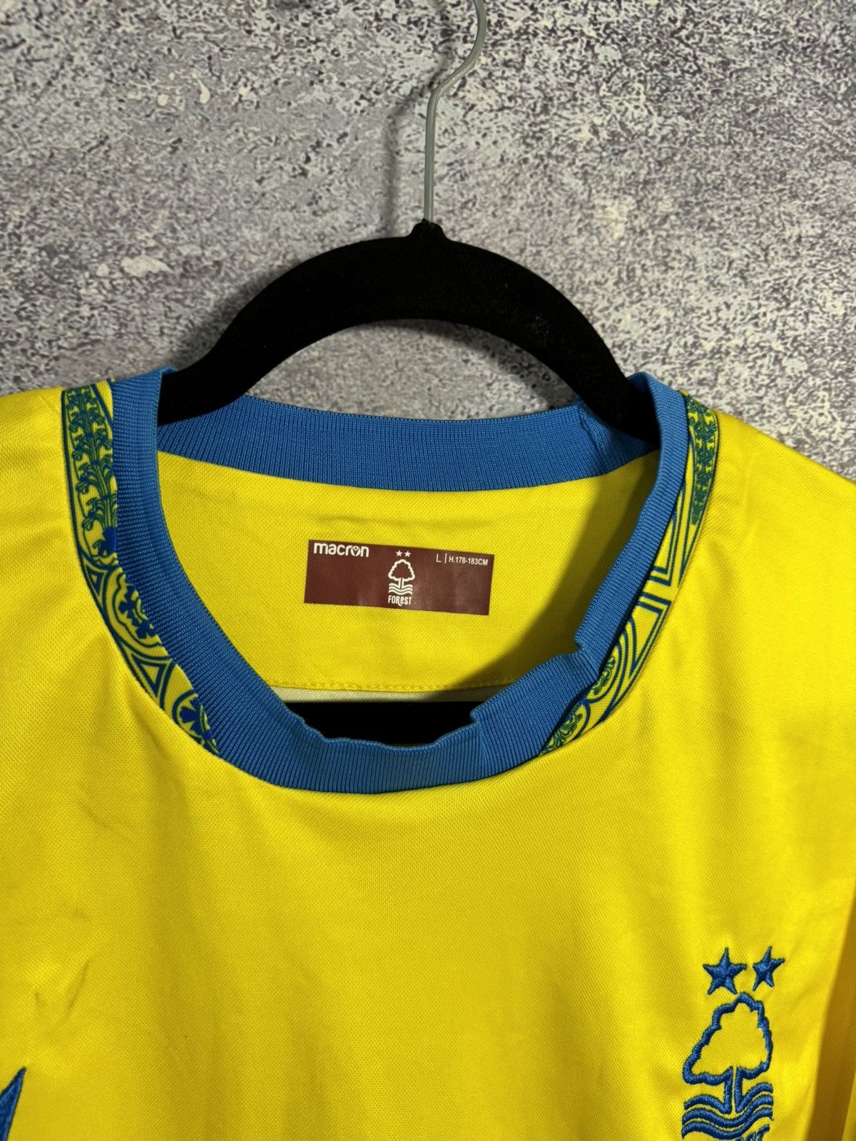 Macron × Vintage Vintage Nottingham Forest 2022/23 Macron Jersey Blokcore Size US L / EU 52-54 / 3 - 9 Thumbnail