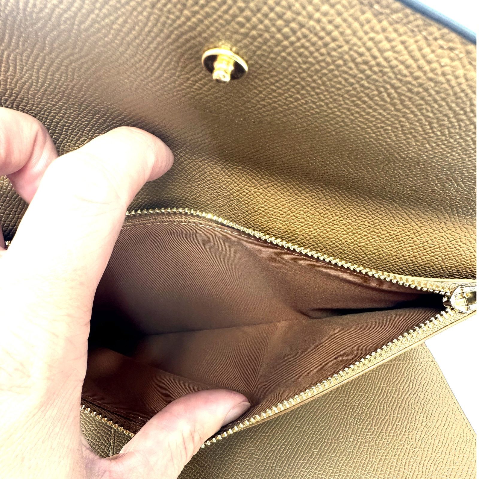 Coach Coach Travel Envelope Wallet Wristlet in Chartreuse C0707 Size ONE SIZE - 6 Thumbnail