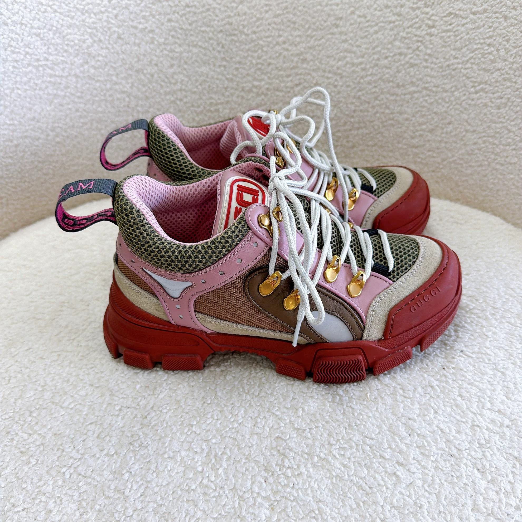 Gucci Gucci color blocked dad shoe 35.5 EU 8943 Size US 5 / IT 35 - 3 Thumbnail